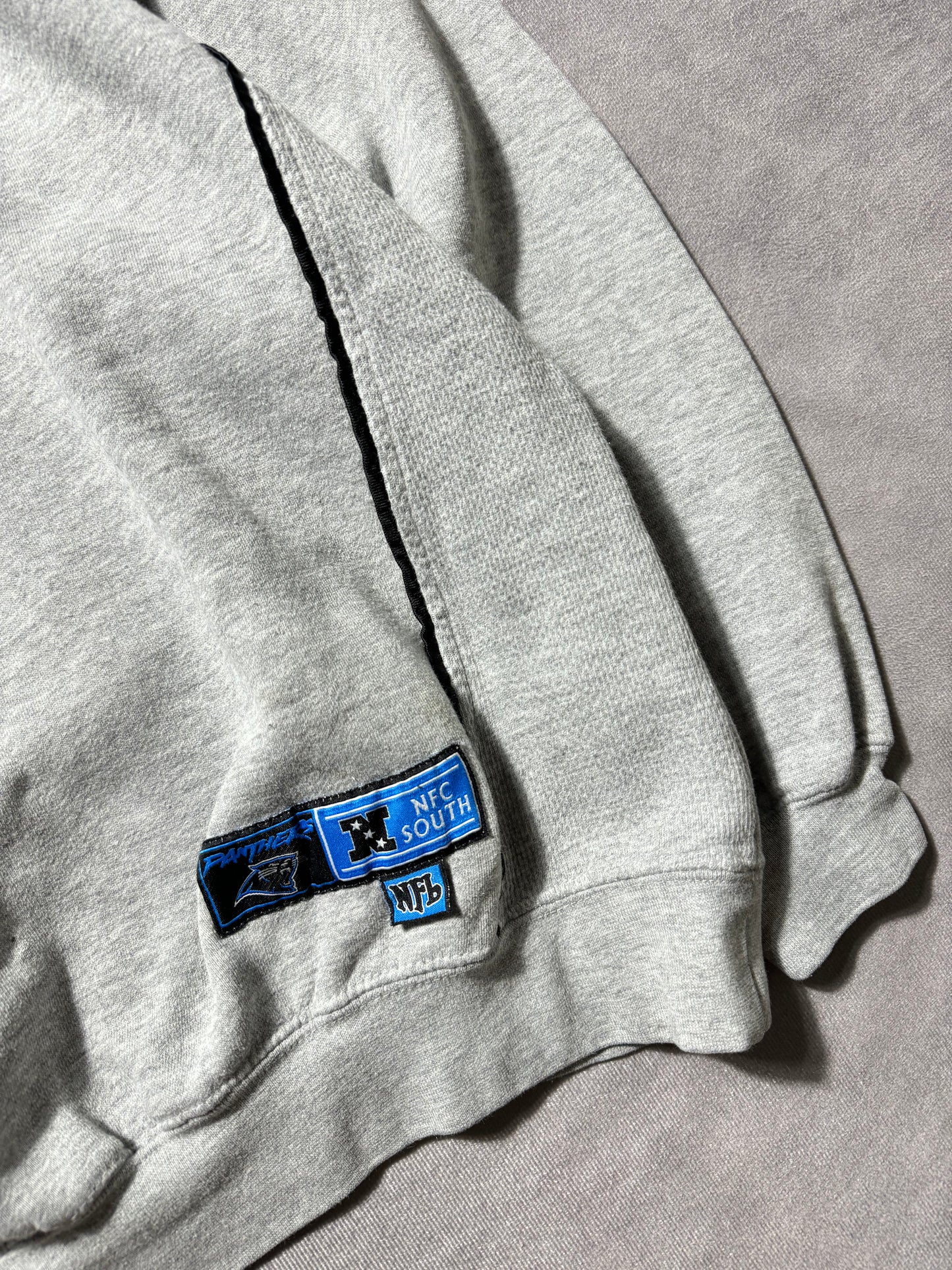 00’s Carolina Panthers Vintage Grey Embroidered Cat Scratch Font Heavyweight NFL Crewneck (Medium)