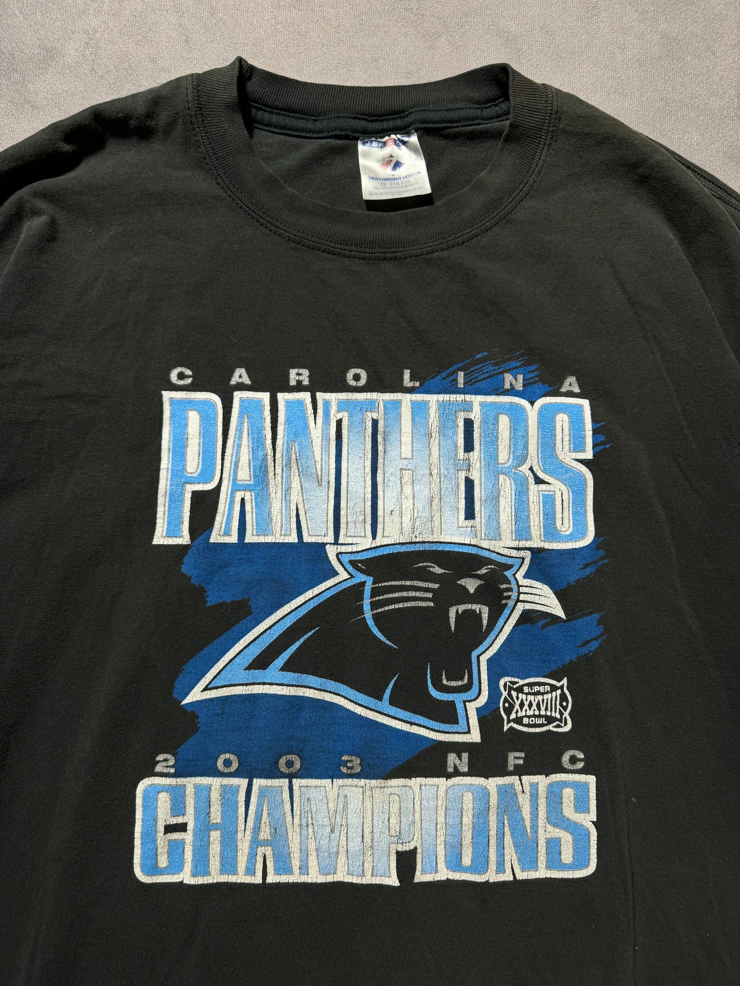 2003 Carolina Panthers Vintage Faded Black Distressed NFC Champions Super Bowl XXXVIII Tee (XXL)