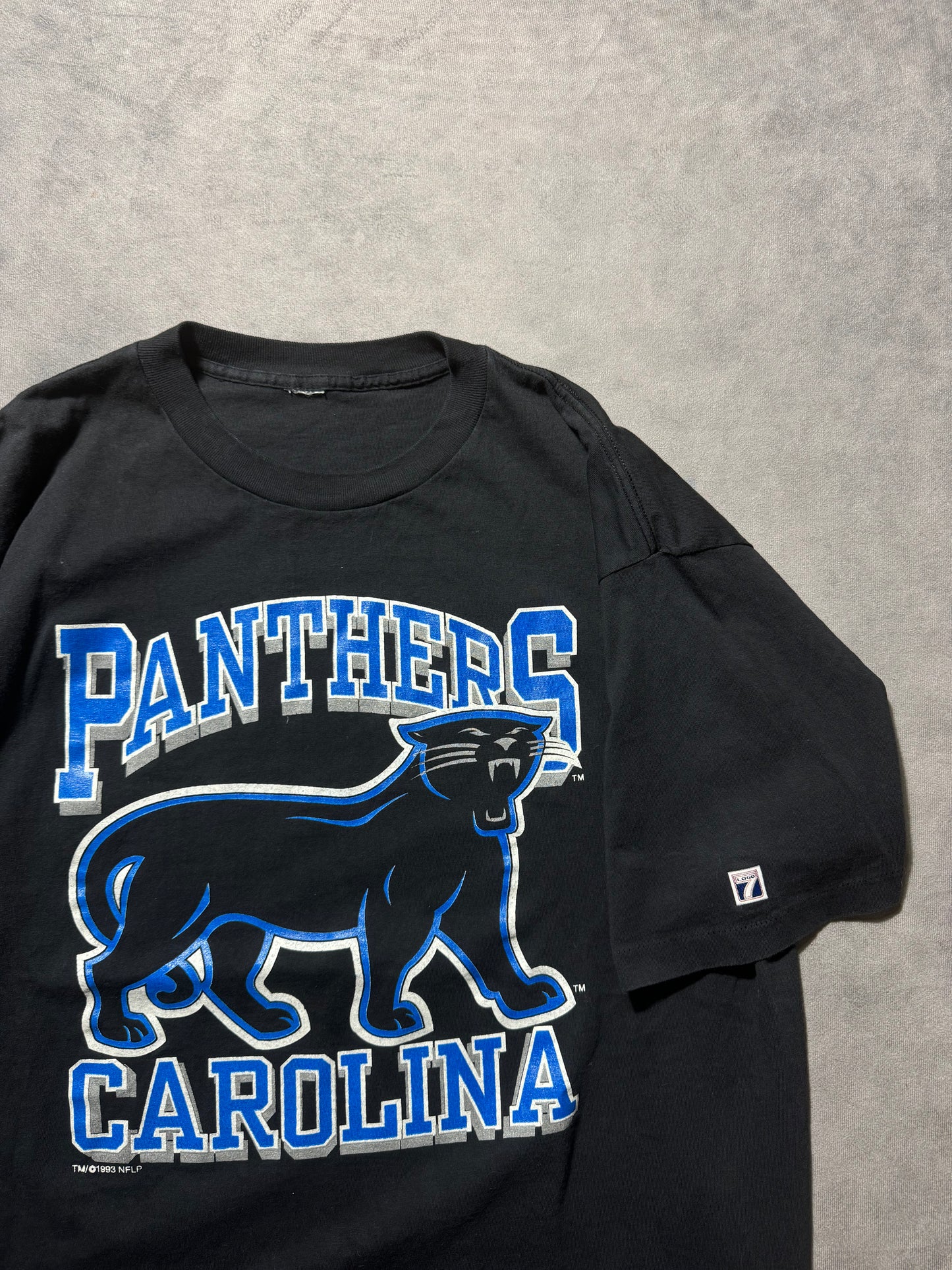 1993 Carolina Panthers Vintage Black Full Cat Alternate Logo NFL Tee (XXL)