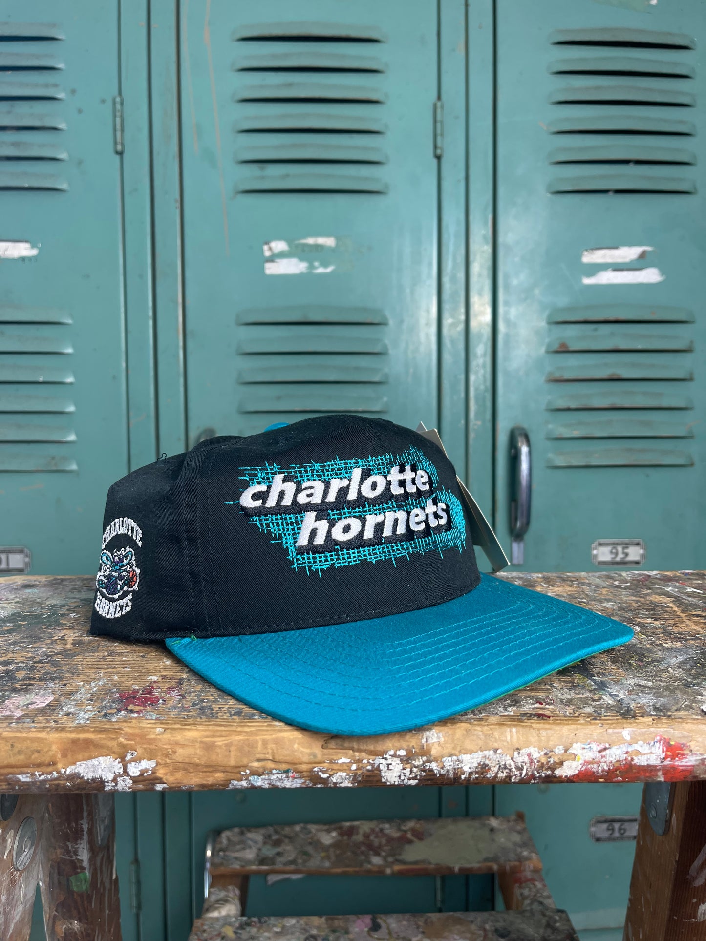 90’s Charlotte Hornets Vintage Annco. NBA Snapback Hat - Deadstock (OSFA)