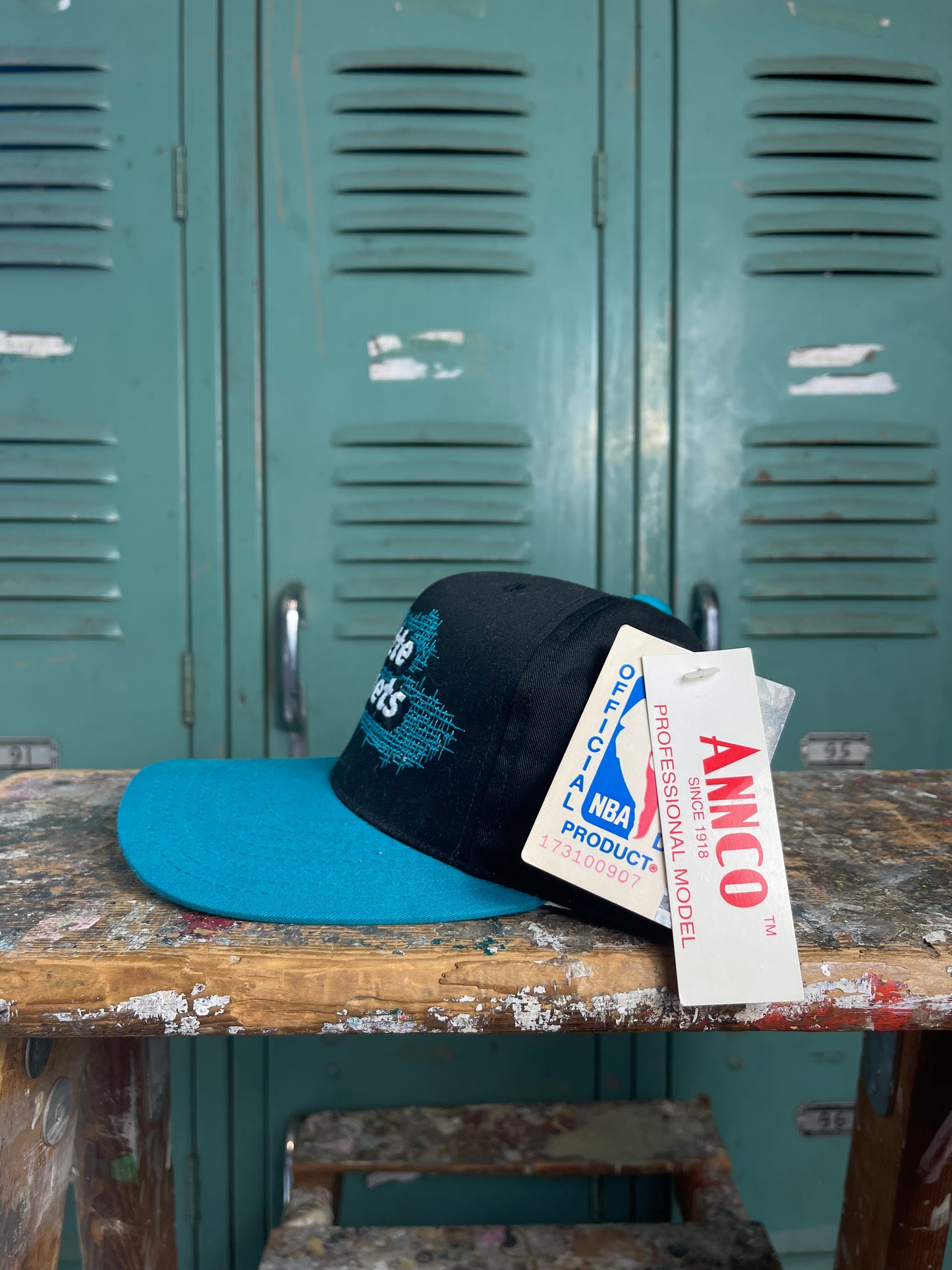 90’s Charlotte Hornets Vintage Annco. NBA Snapback Hat - Deadstock (OSFA)