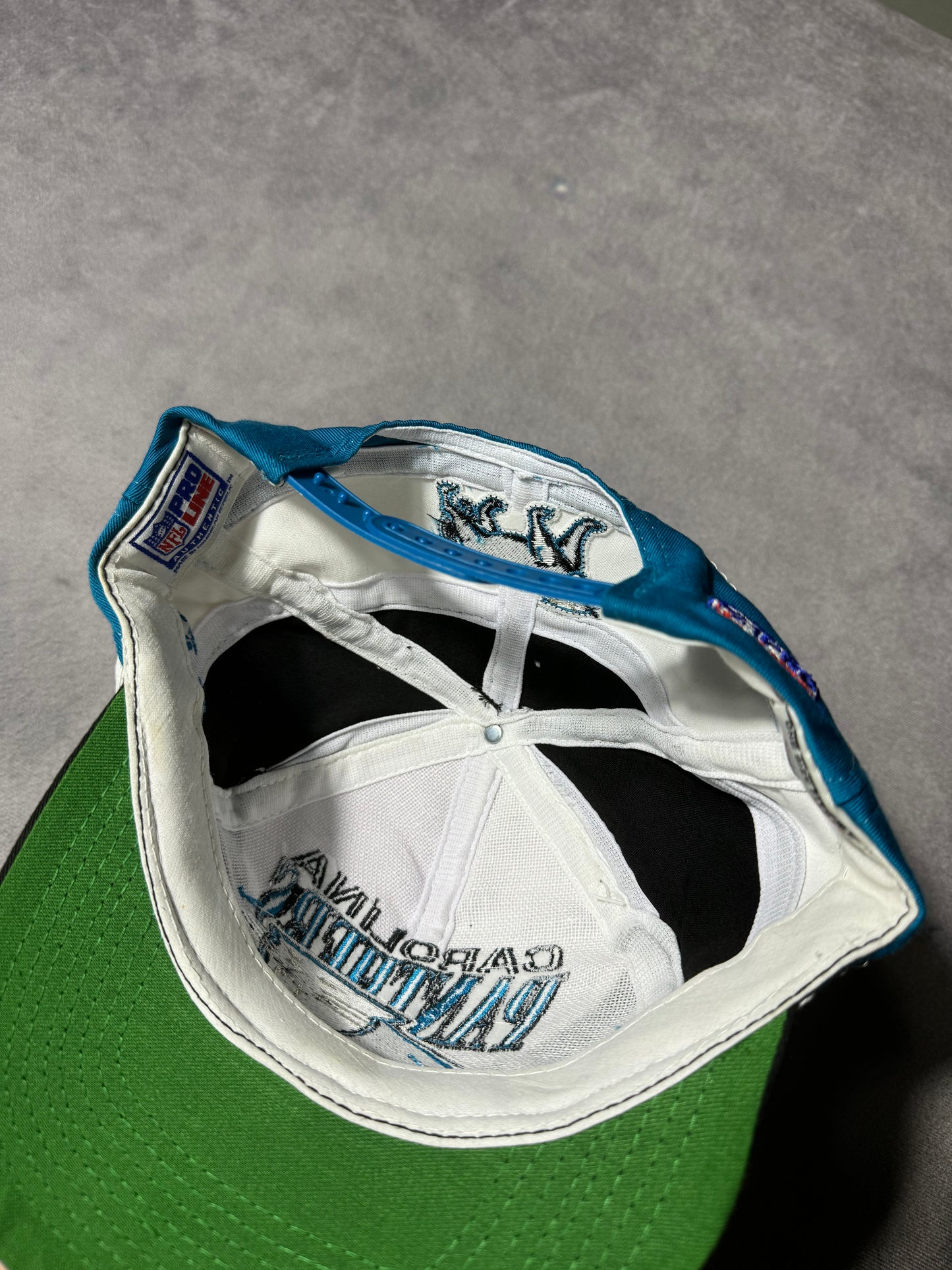 90’s Carolina Panthers Vintage Logo Athletic Geometric Alternate Full Cat NFL Snapback Hat - Deadstock (OSFA)