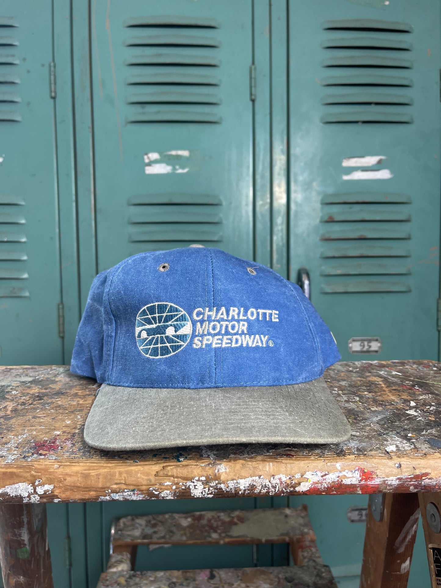 90’s Charlotte Motor Speedway Vintage NASCAR Racing Snapback Hat (OSFA)