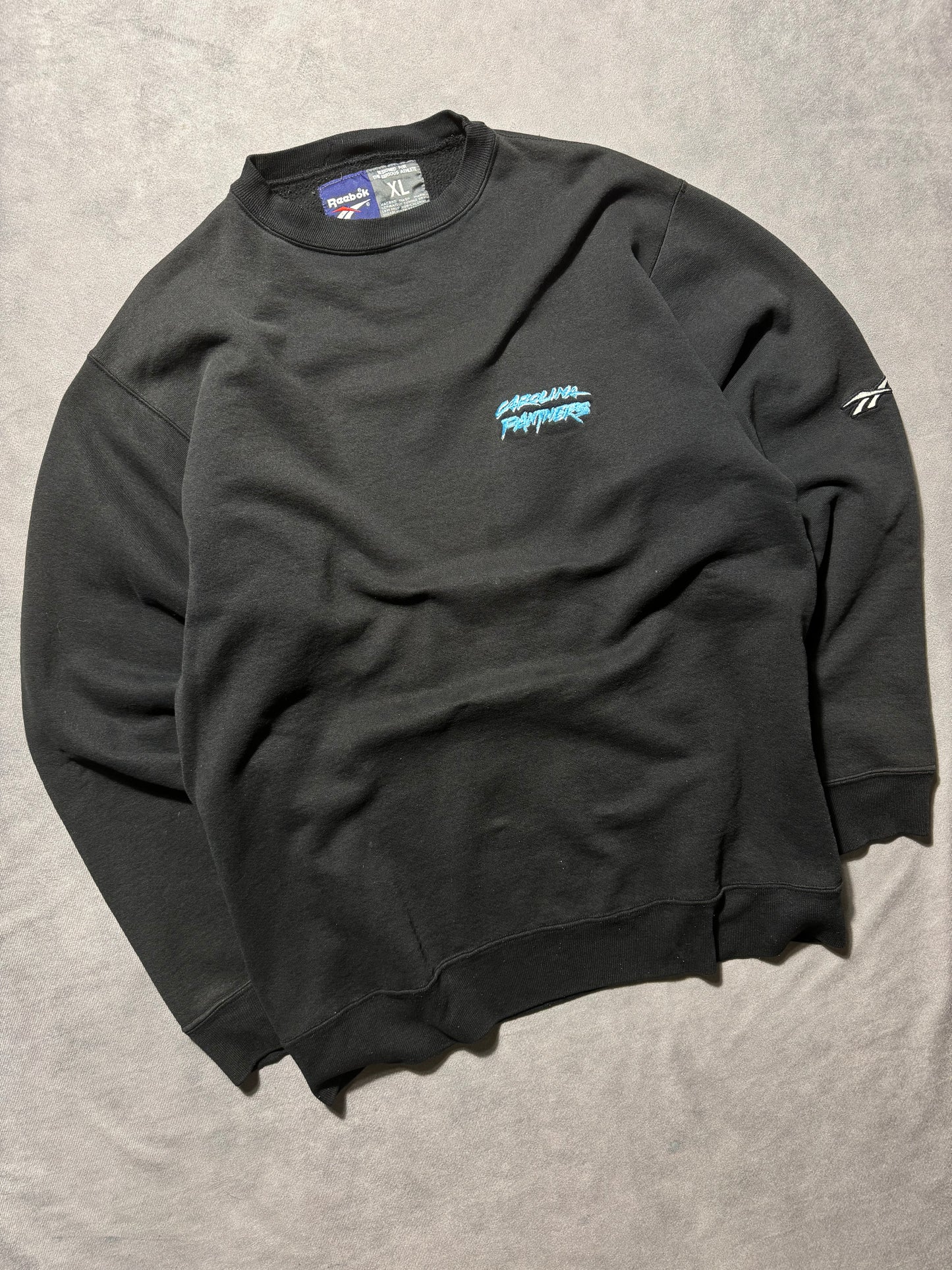 1995 Carolina Panthers Vintage Black Reebok Cat Scratch Font Heavyweight Spellout NFL Crewneck (XL)