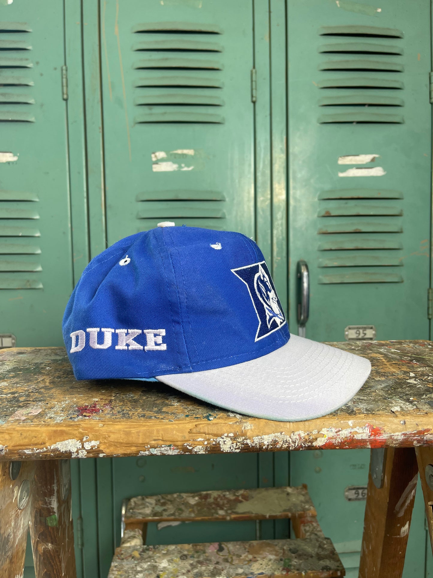 90’s Duke Blue Devils Vintage Spellout College Basketball Snapback Hat (OSFA)