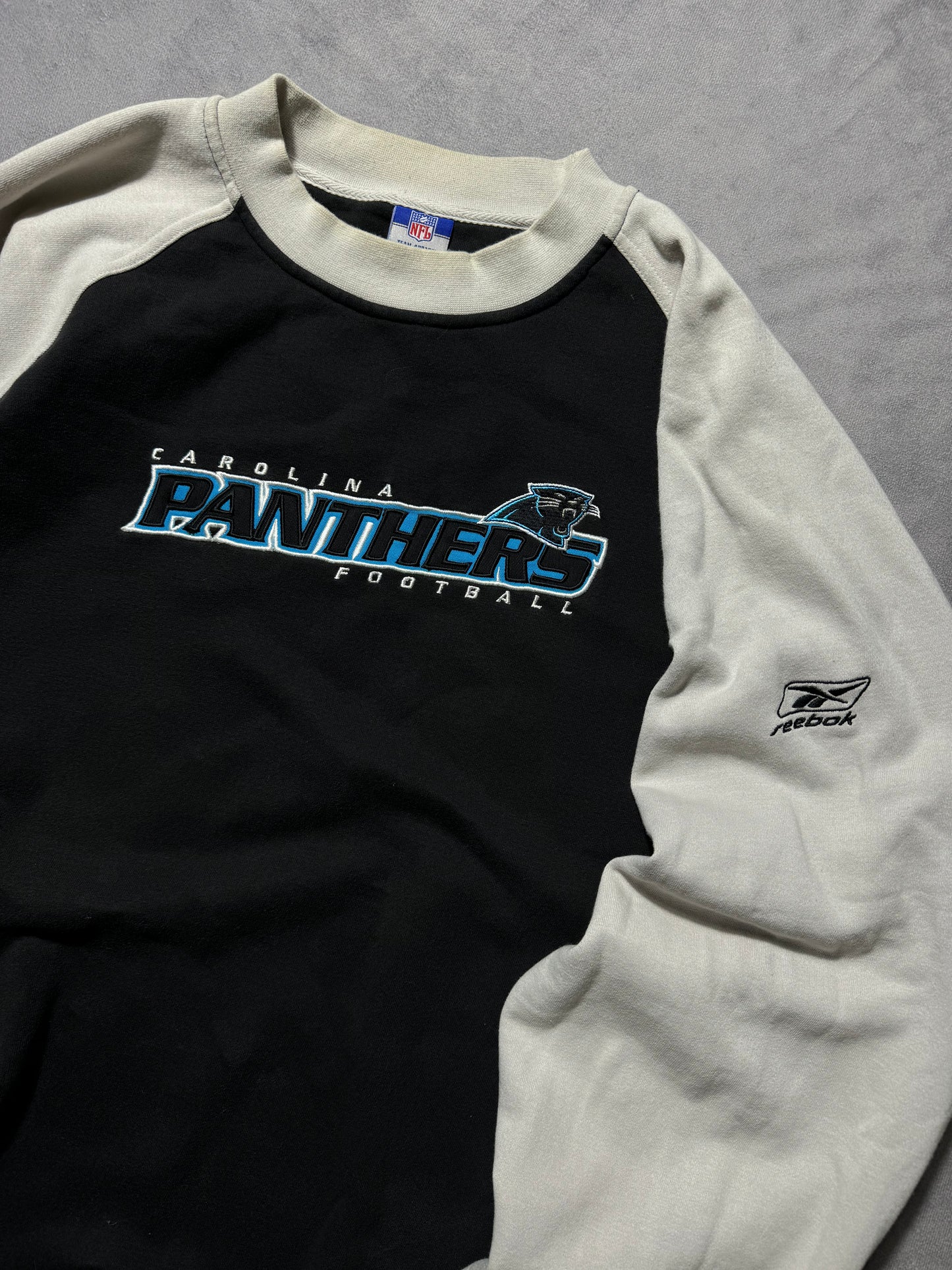 00’s Carolina Panthers Vintage Black/Khaki Embroidered Reebok NFL Crewneck (XXL)