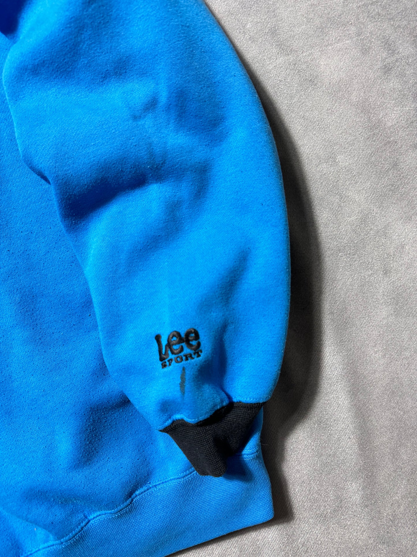 90’s Carolina Panthers Vintage Electric Blue Lee Sport NFC Patch Embroidered NFL Crewneck (Medium)