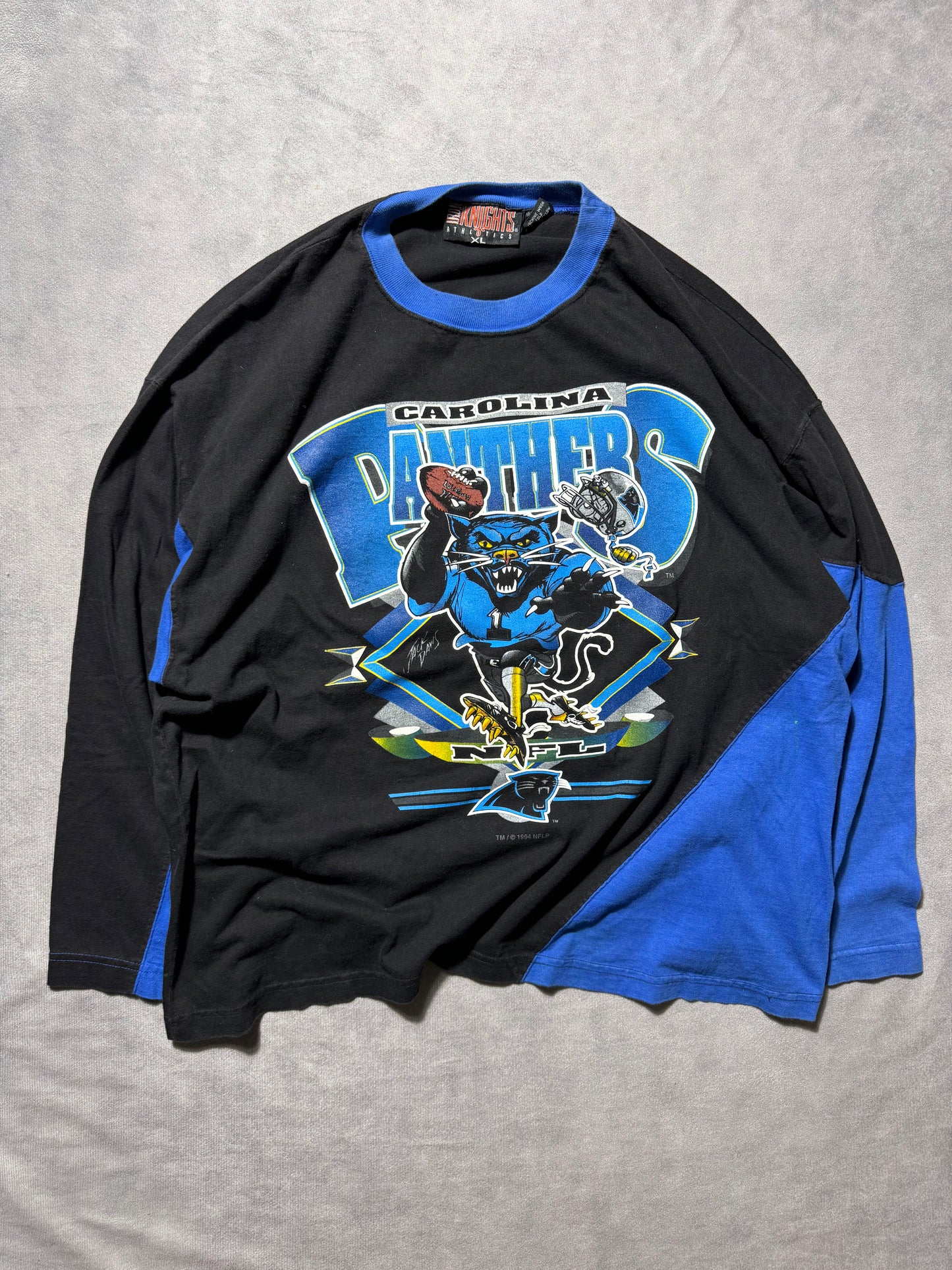 1995 Carolina Panthers x Jack Davis Vintage Black/Blue Inaugural Season Cartoon Cat Longsleeve NFL Tee (XL)