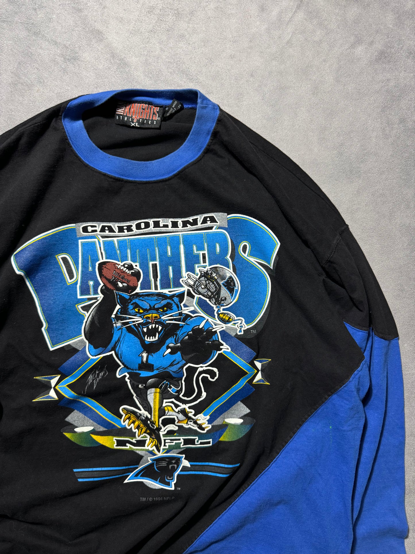 1995 Carolina Panthers x Jack Davis Vintage Black/Blue Inaugural Season Cartoon Cat Longsleeve NFL Tee (XL)