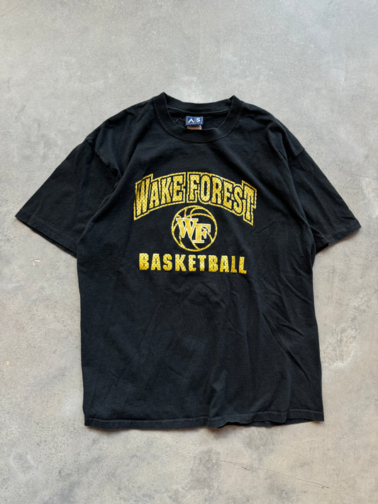 00’s Wake Forest Demon Deacons Vintage Basketball Tee (Large)