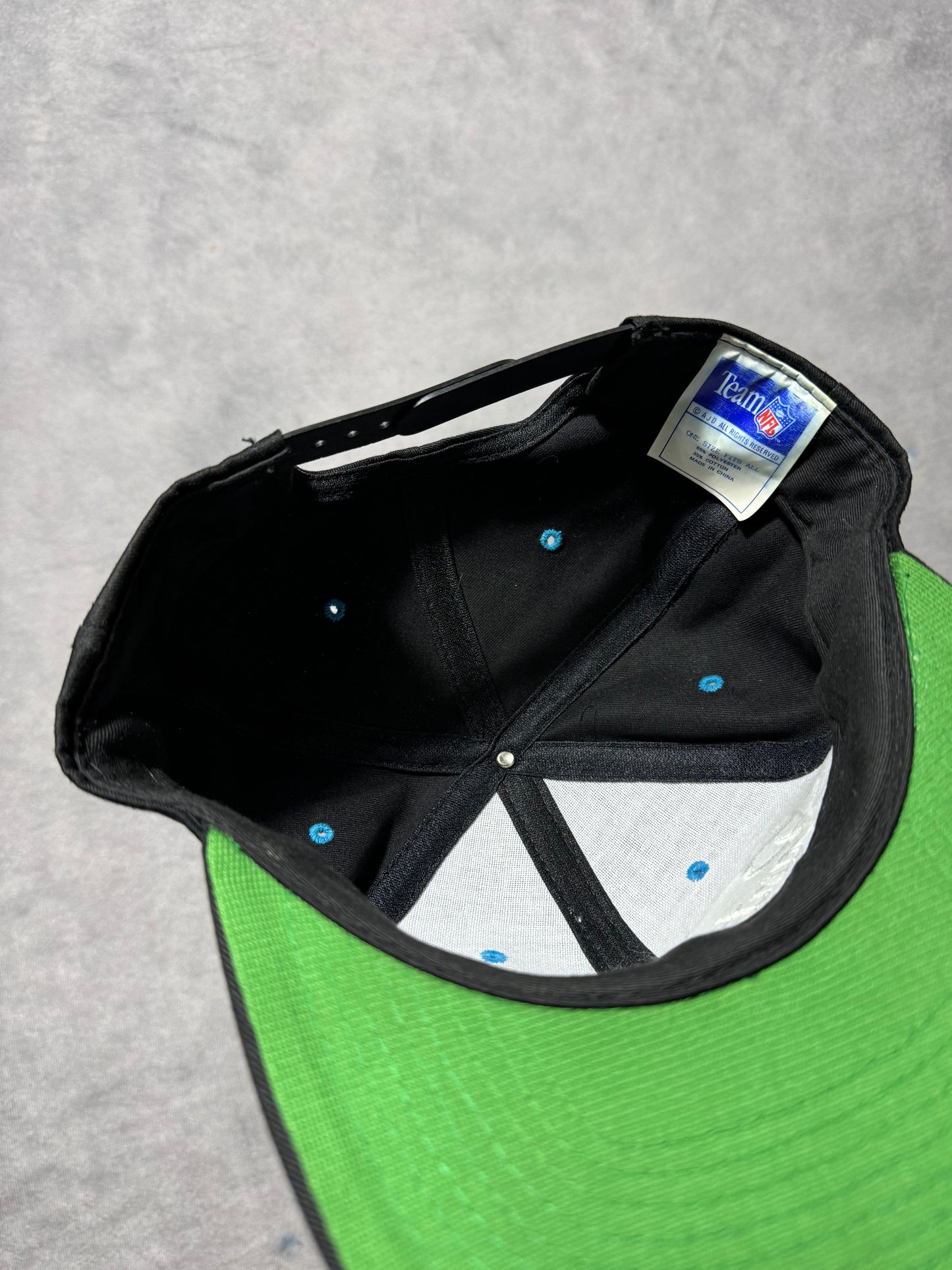 90’s Carolina Panthers Vintage Black Embroidered Spellout NFL Snapback Hat (OSFA)