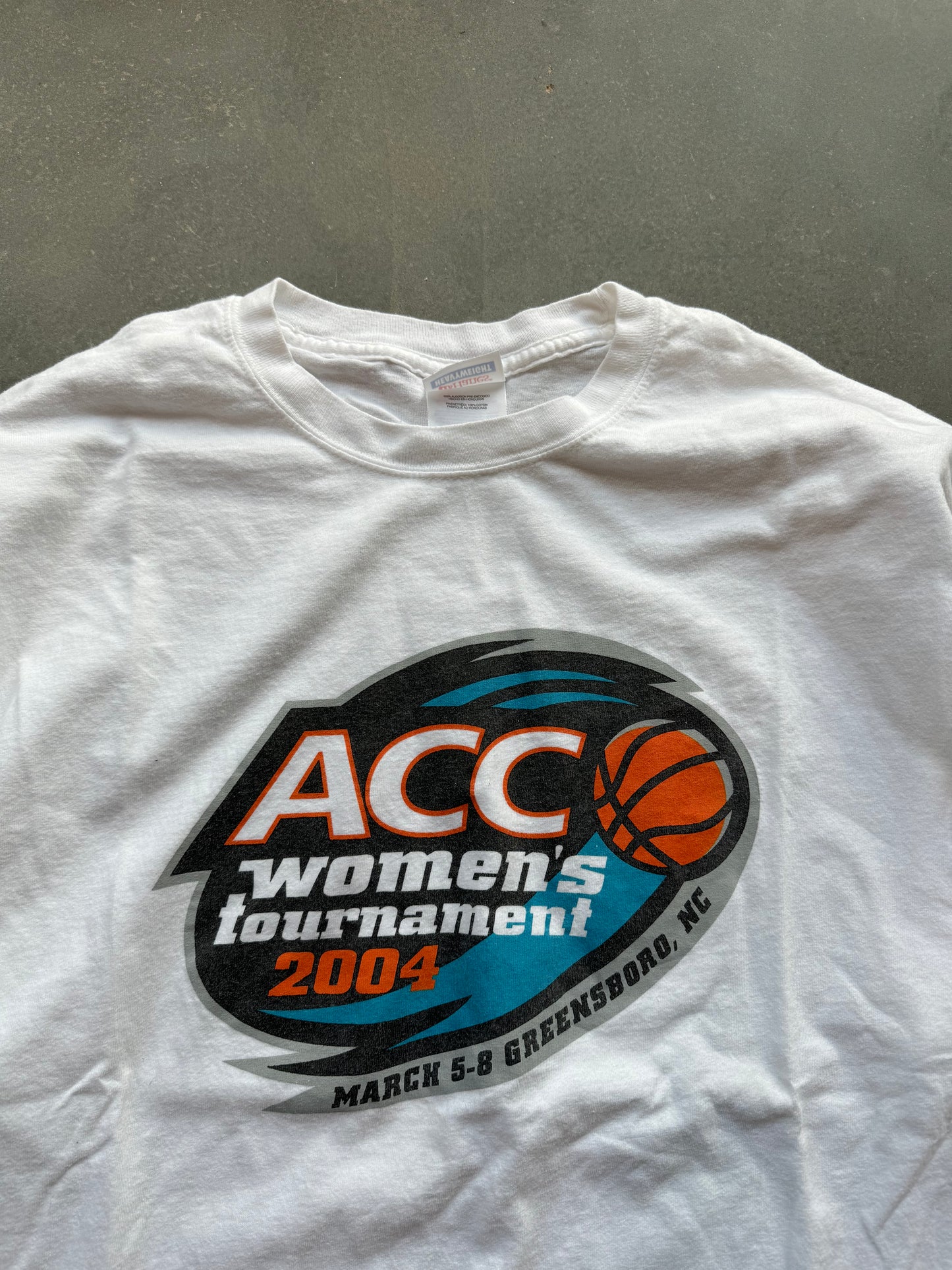 2004 ACC Women’s Tournament Greensboro NC Vintage College Basketball Tee (XL)