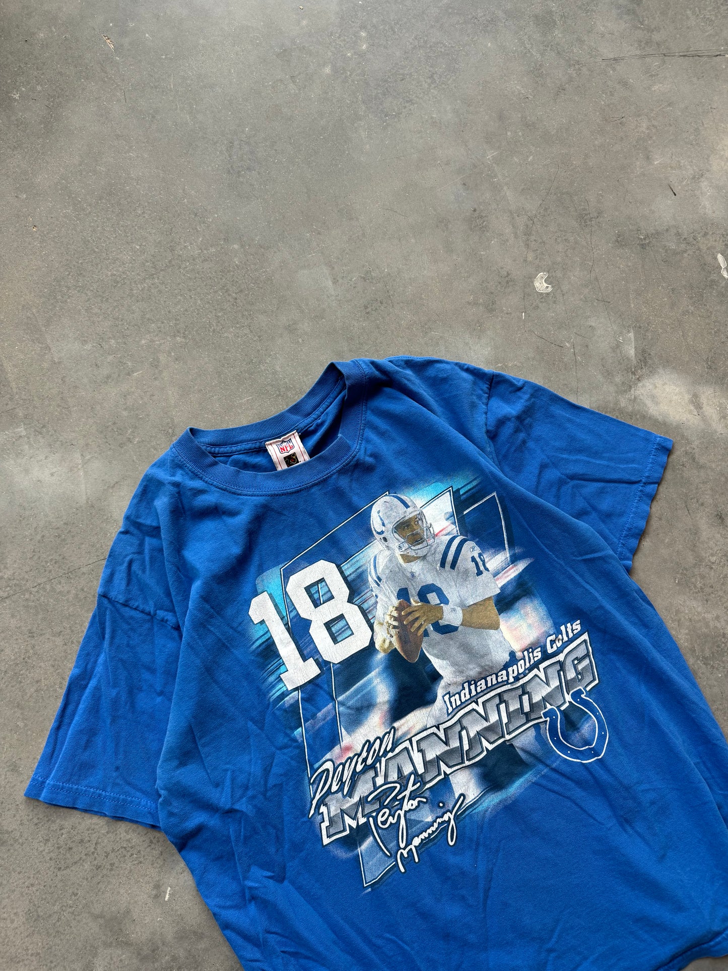 00’s Indianapolis Colts Peyton Manning Vintage NFL Player Tee (Large)