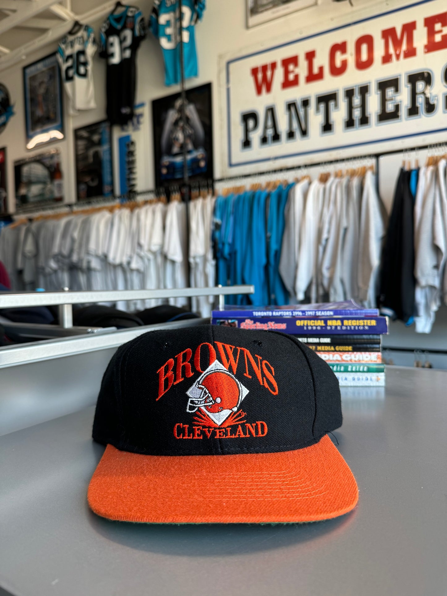 90’s Cleveland Browns Vintage AJD Black Dome NFL Snapback Hat (OSFA)