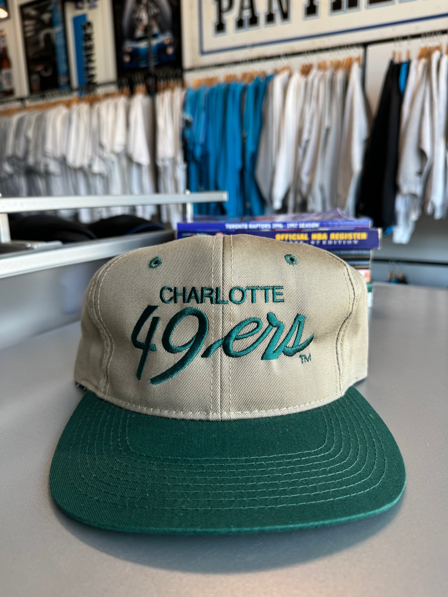 90’s UNC Charlotte 49ers Vintage Green/Khaki Script College Snapback Hat - Deadstock (OSFA)
