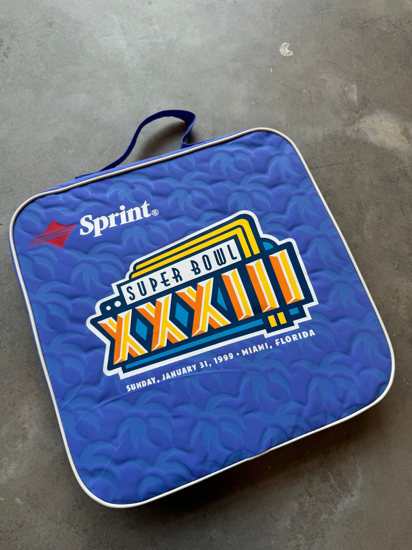 1999 Super Bowl XXXIII Denver Broncos vs. Atlanta Falcons Vintage Stadium Seat