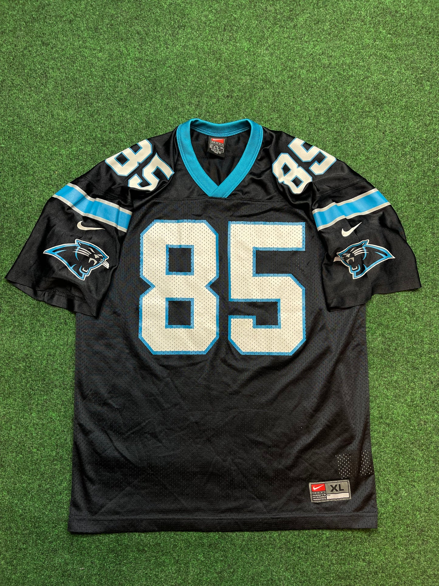 90’s Carolina Panthers Wesley Walls Vintage Nike NFL Jersey (Tagged Youth XL - Fits Adult Medium)