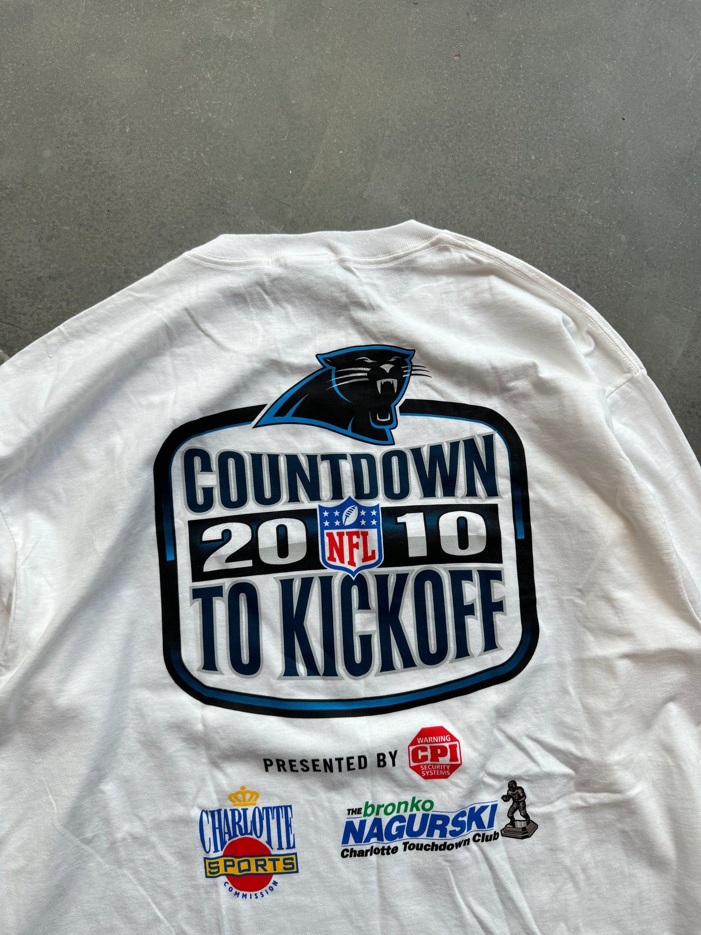 2010 Carolina Panthers Vintage Countdown to Kickoff Longsleeve NFL Tee - Deadstock (XL)