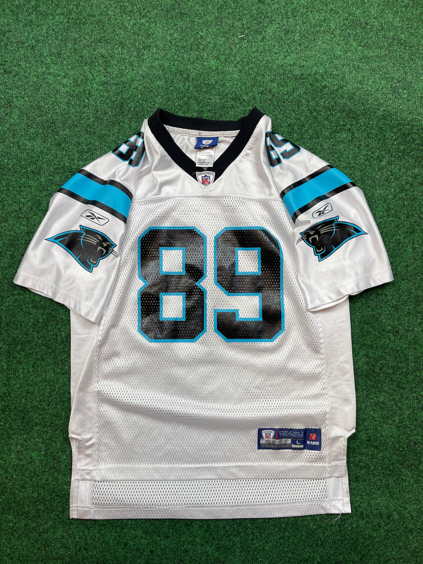 00’s Carolina Panthers Steve Smith Vintage NFL Reebok Jersey (Youth Large)