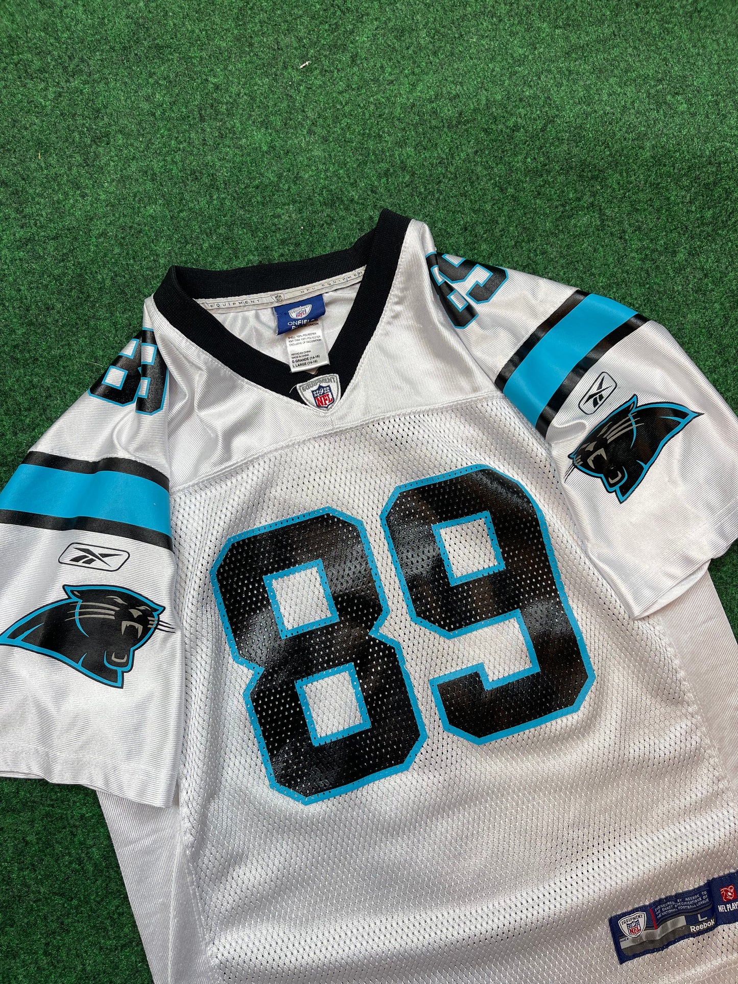 00’s Carolina Panthers Steve Smith Vintage NFL Reebok Jersey (Youth Large)