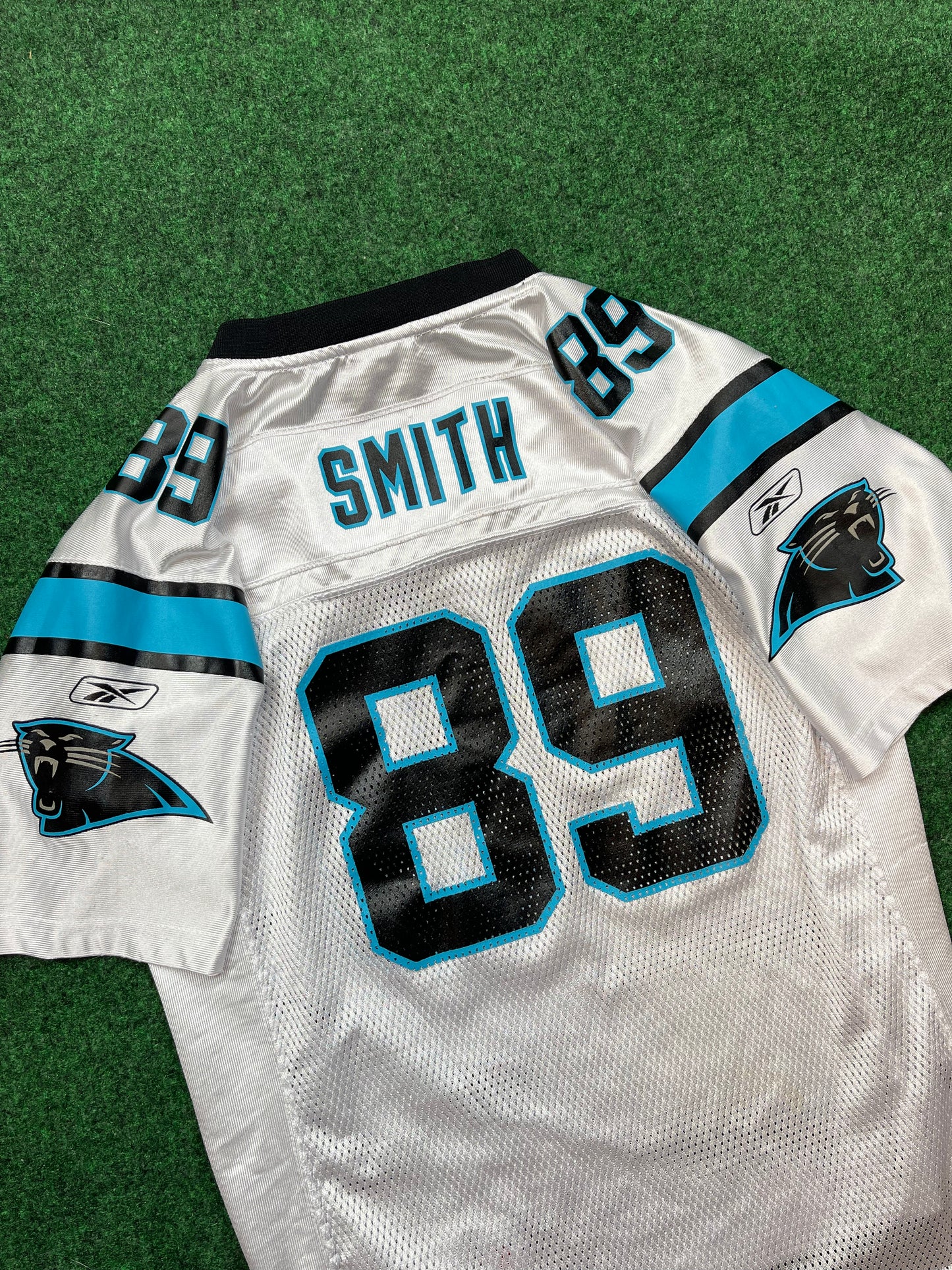 00’s Carolina Panthers Steve Smith Vintage NFL Reebok Jersey (Youth Large)