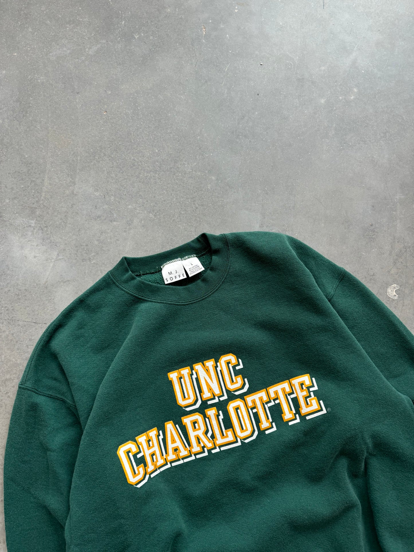 90’s UNC Charlotte 49ers Vintage Block Letter Spellout College Crewneck (Medium)