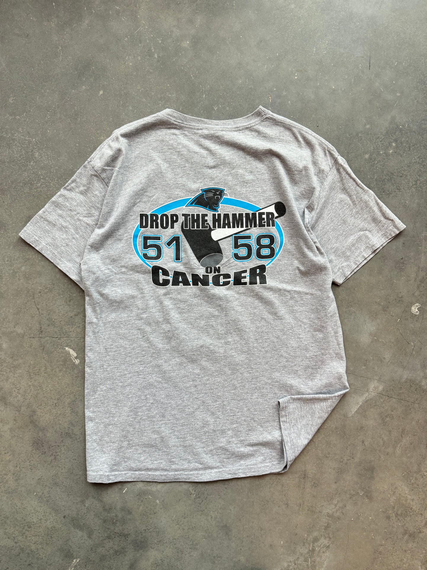 2004 Carolina Panthers Sam Mills x Mark Fields “Drop the Hammer on Cancer” Vintage NFL Tee (Large)