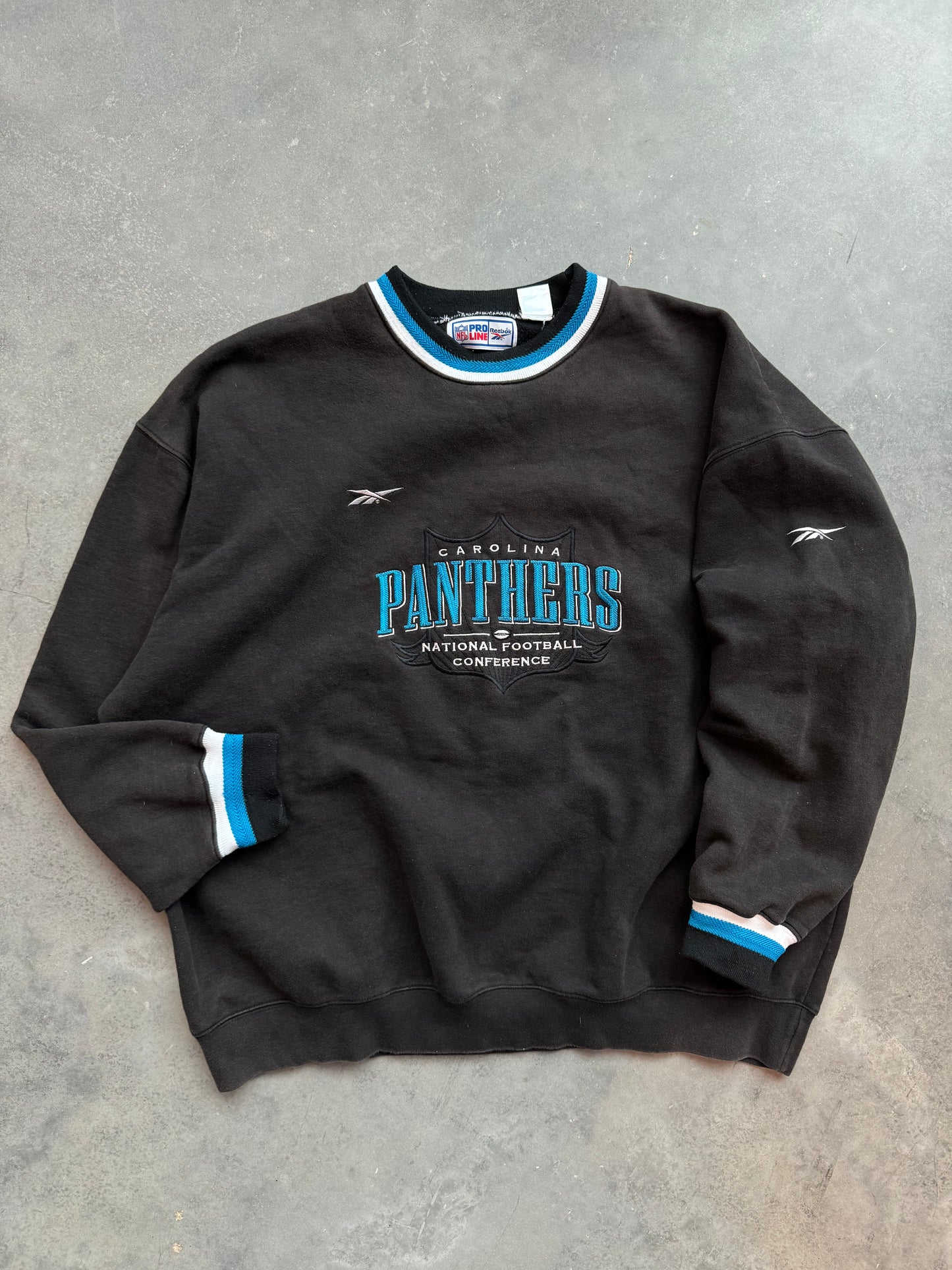 90’s Carolina Panthers Vintage Reebok NFL Pro Line Ultra Heavyweight Embroidered Ribbed NFL Crewneck (XXL)