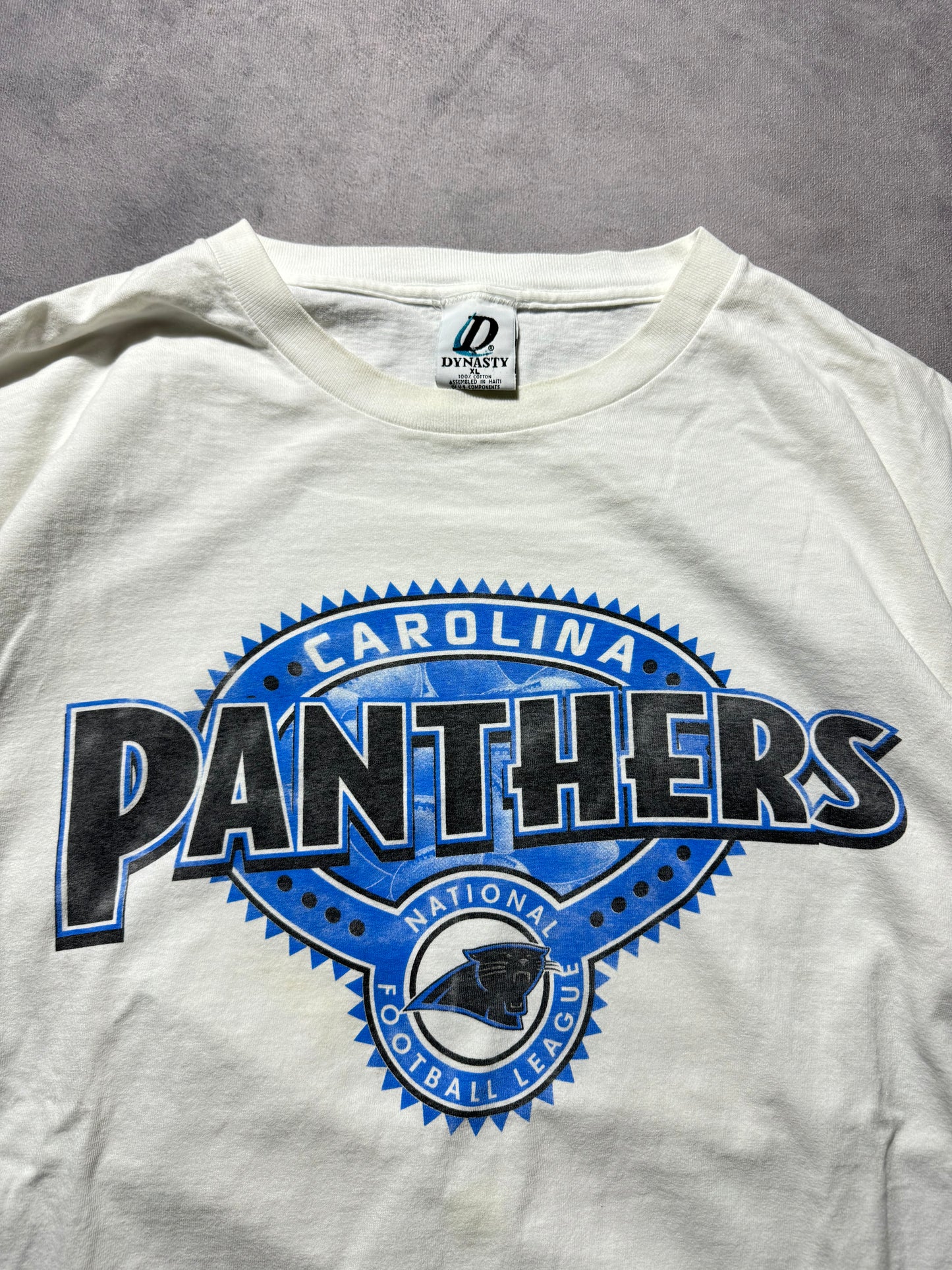 90’s Carolina Panthers Vintage White NFL Seal Graphic Tee (XL)