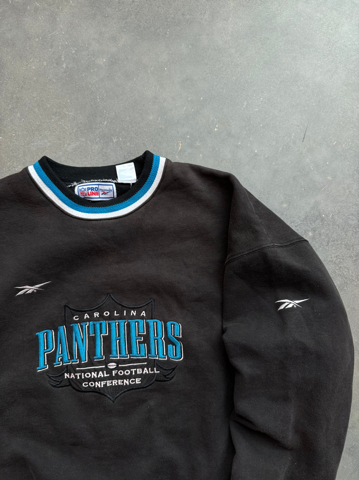 90’s Carolina Panthers Vintage Reebok NFL Pro Line Ultra Heavyweight Embroidered Ribbed NFL Crewneck (XXL)