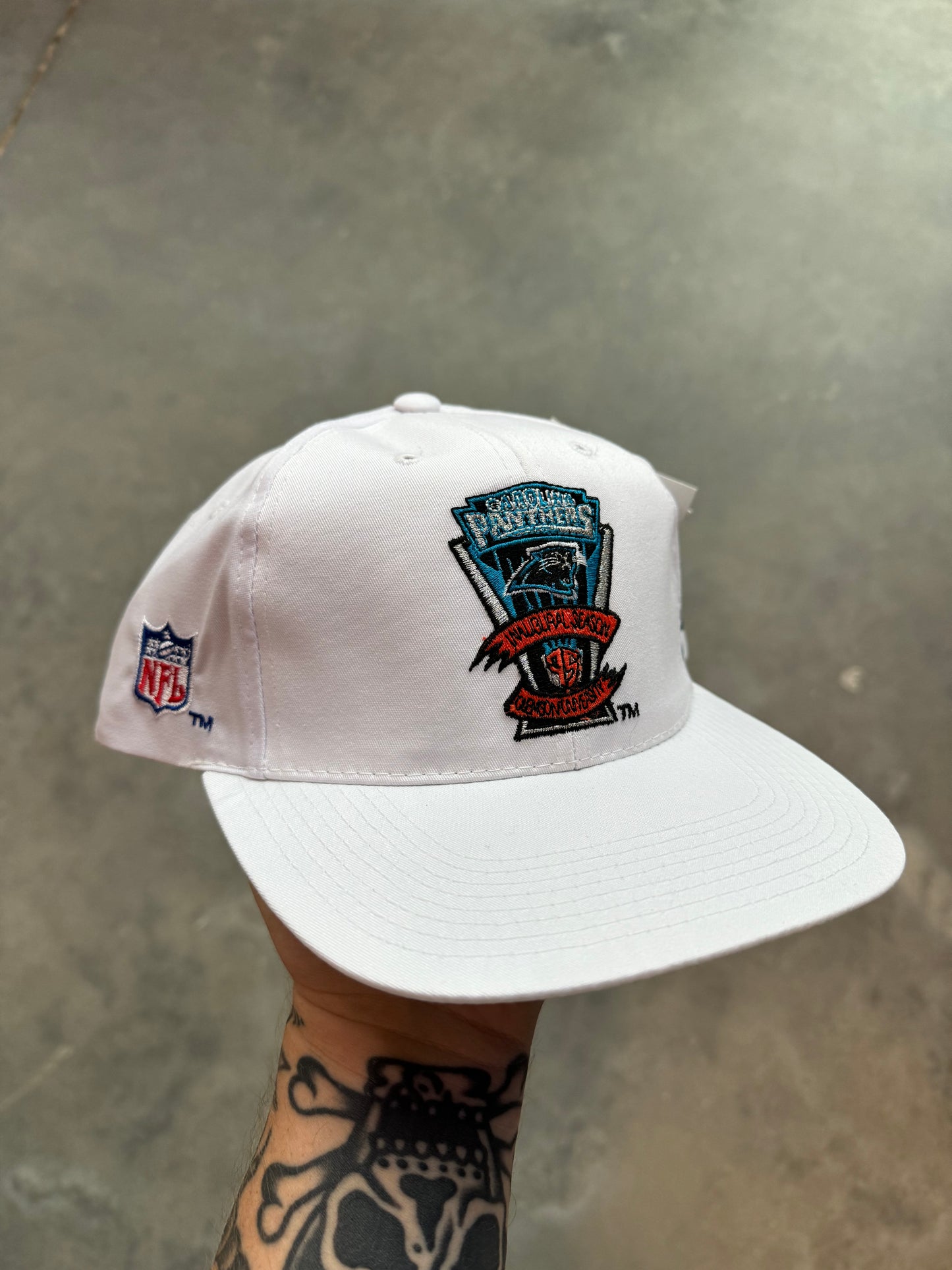 1995 Carolina Panthers Inaugural Season at Clemson University Full Cat Alternate Logo Vintage Sports Specialties White NFL Snapback Hat - Deadstock (OSFA)