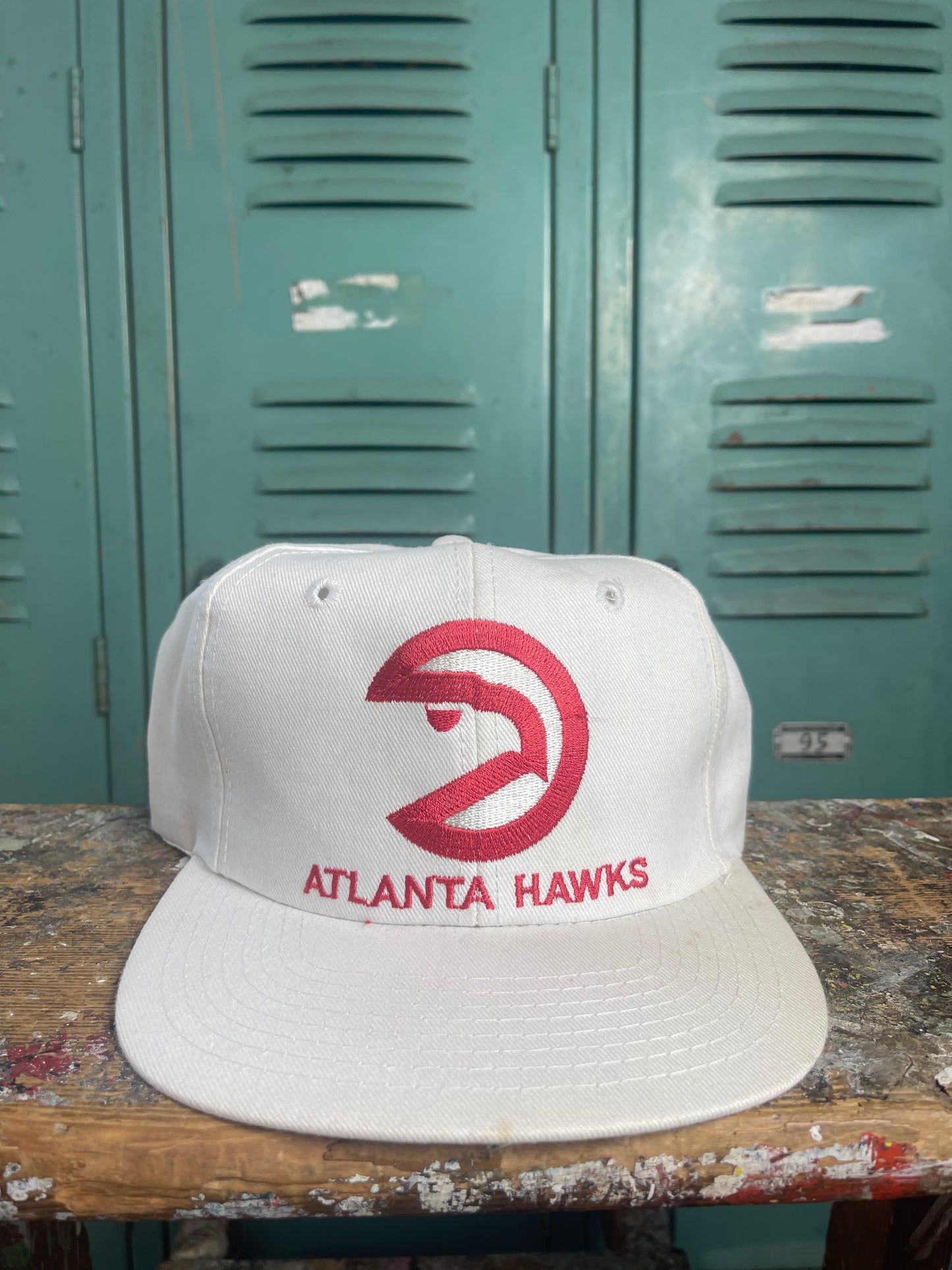 90’s Atlanta Hawks Vintage NBA Plain Logo Snapback Hat - Deadstock (OSFA)