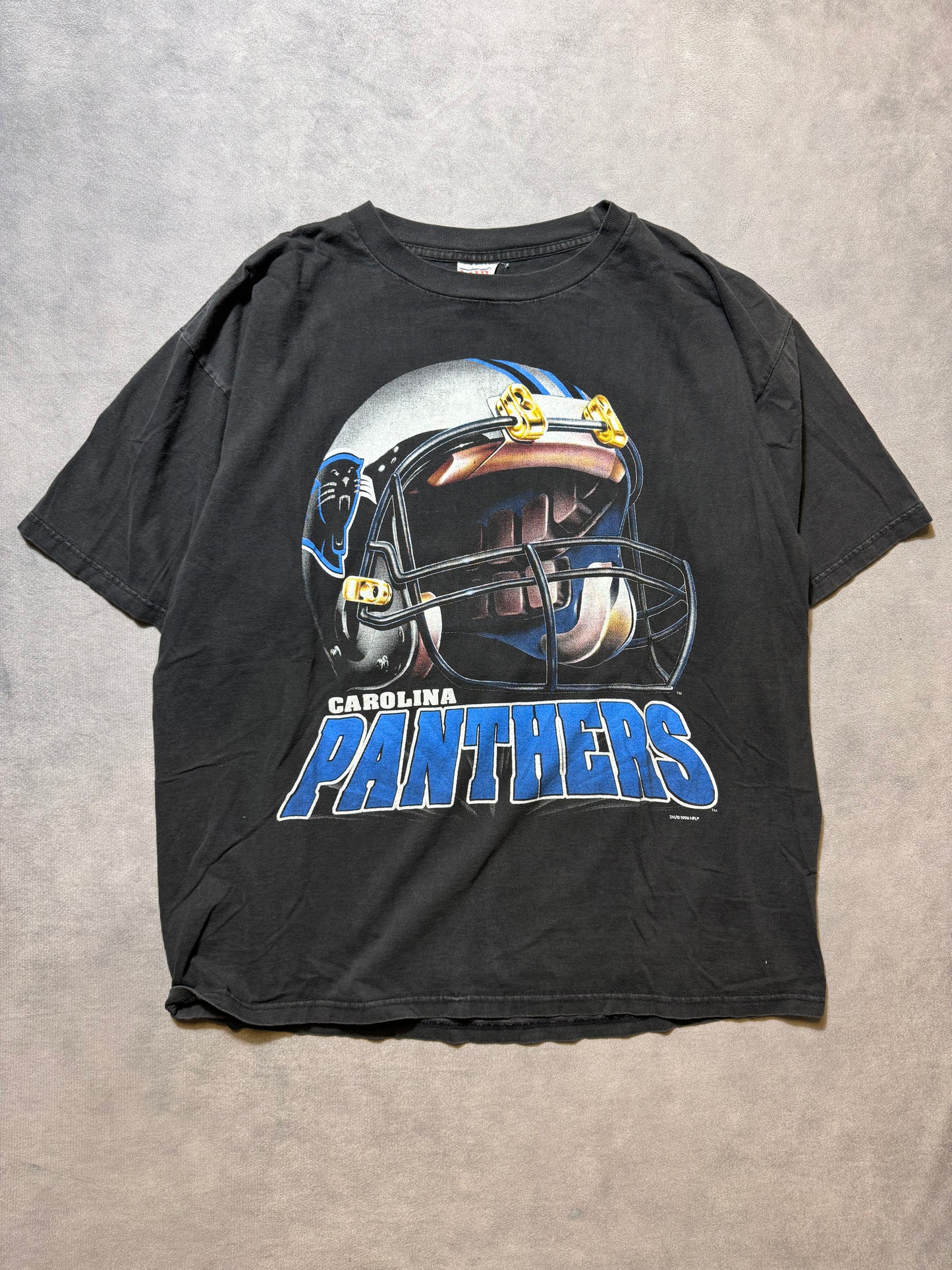 1996 Carolina Panthers Vintage Big Logo Realistic Helmet NFL Tee (XL)
