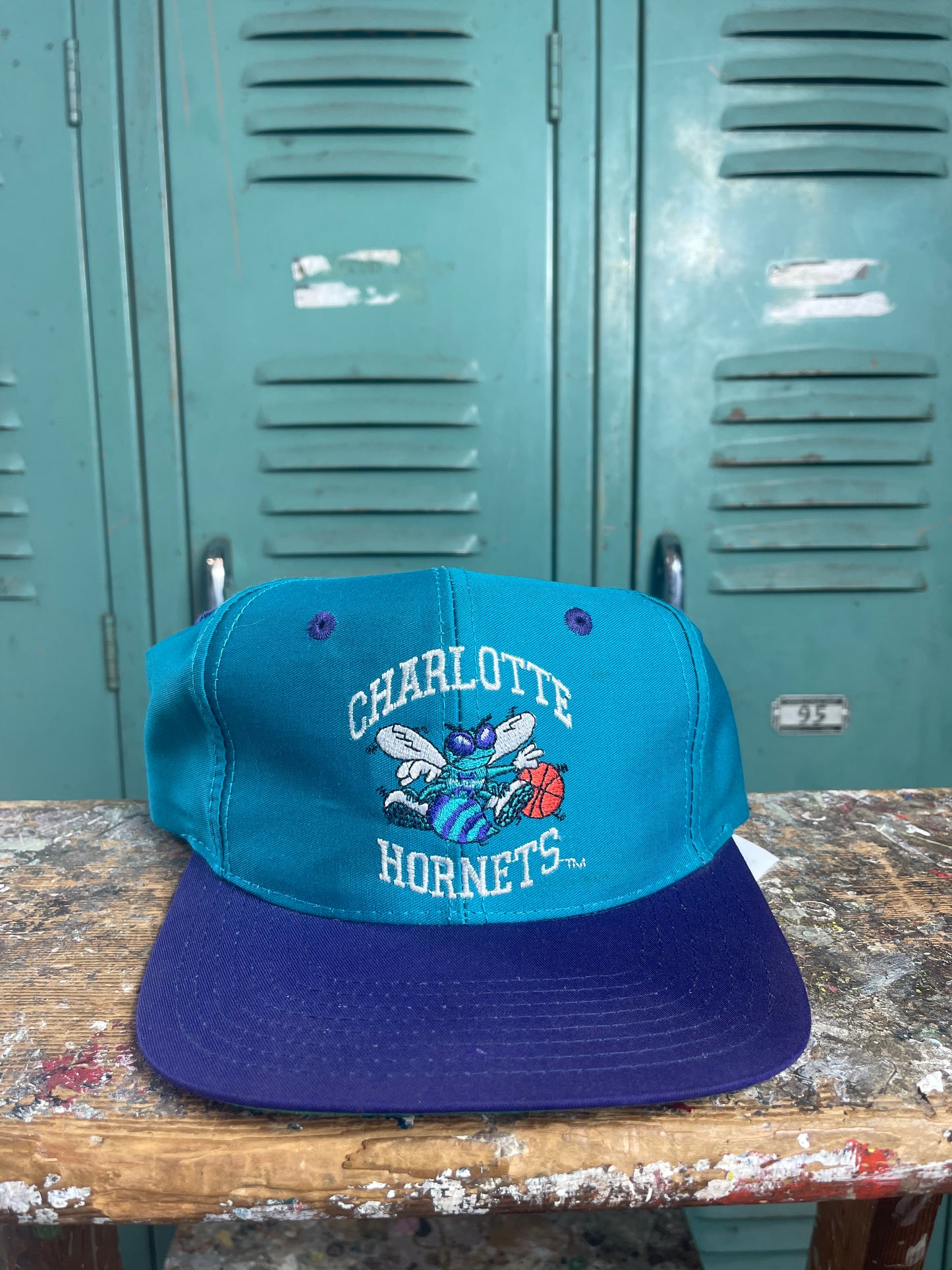 90’s Charlotte Hornets Vintage Teal/Purple NBA Snapback Hat (OSFA)