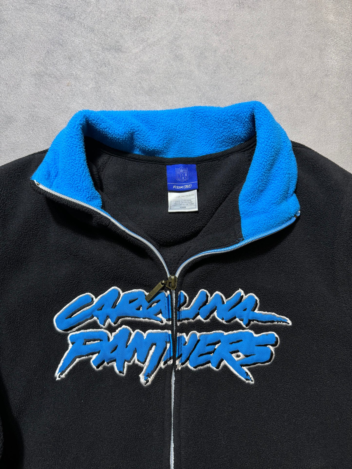 00’s Carolina Panthers Vintage Black Reebok Cat Scratch Font Embroidered Full Zip Fleece Jacket (Women’s Medium)