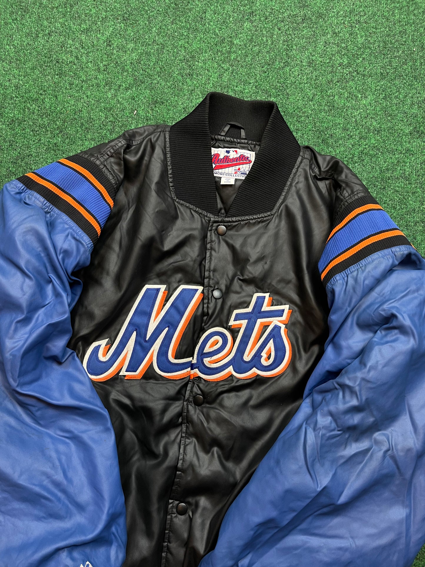 90’s New York Mets Vintage Majestic Satin Bench Jacket (XL)