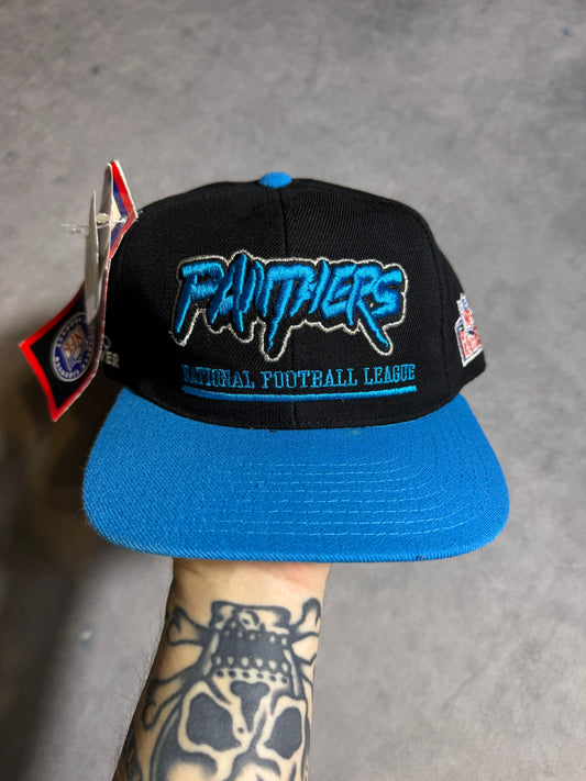 90’s Carolina Panthers Vintage Pro Player Multi Logo Cat Scratch Font Silver Metallic Stitching NFL Snapbacj Hat - Deadstock (OSFA)