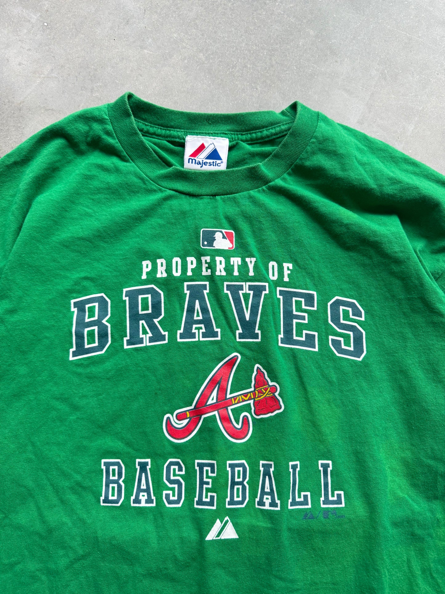 2003 Atlanta Braves Vintage Majestic Green St. Patrick’s Day MLB Tee (Large)