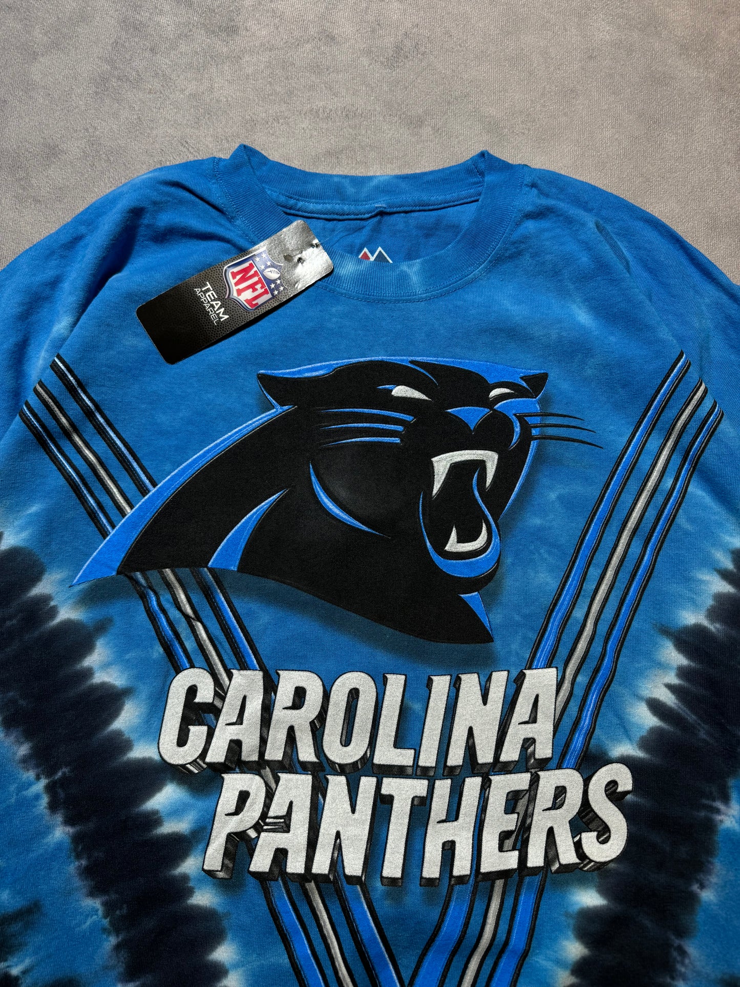 2010’s Carolina Panthers Majestic Brand Tie Dye Big Logo NFL Tee - Deadstock (XXL)