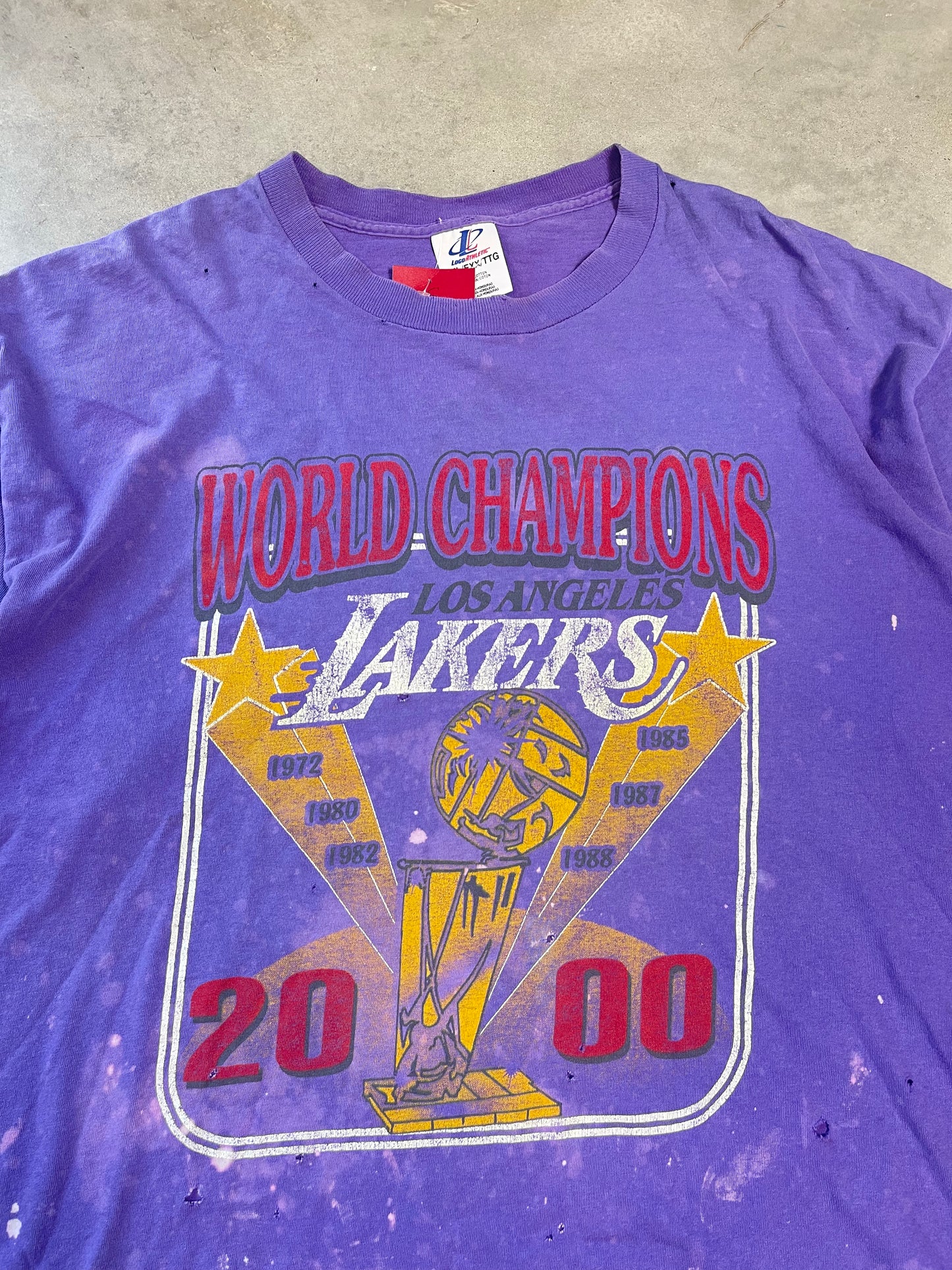 2000 Los Angeles Lakers Vintage NBA Finals Champions Tee (XXL)