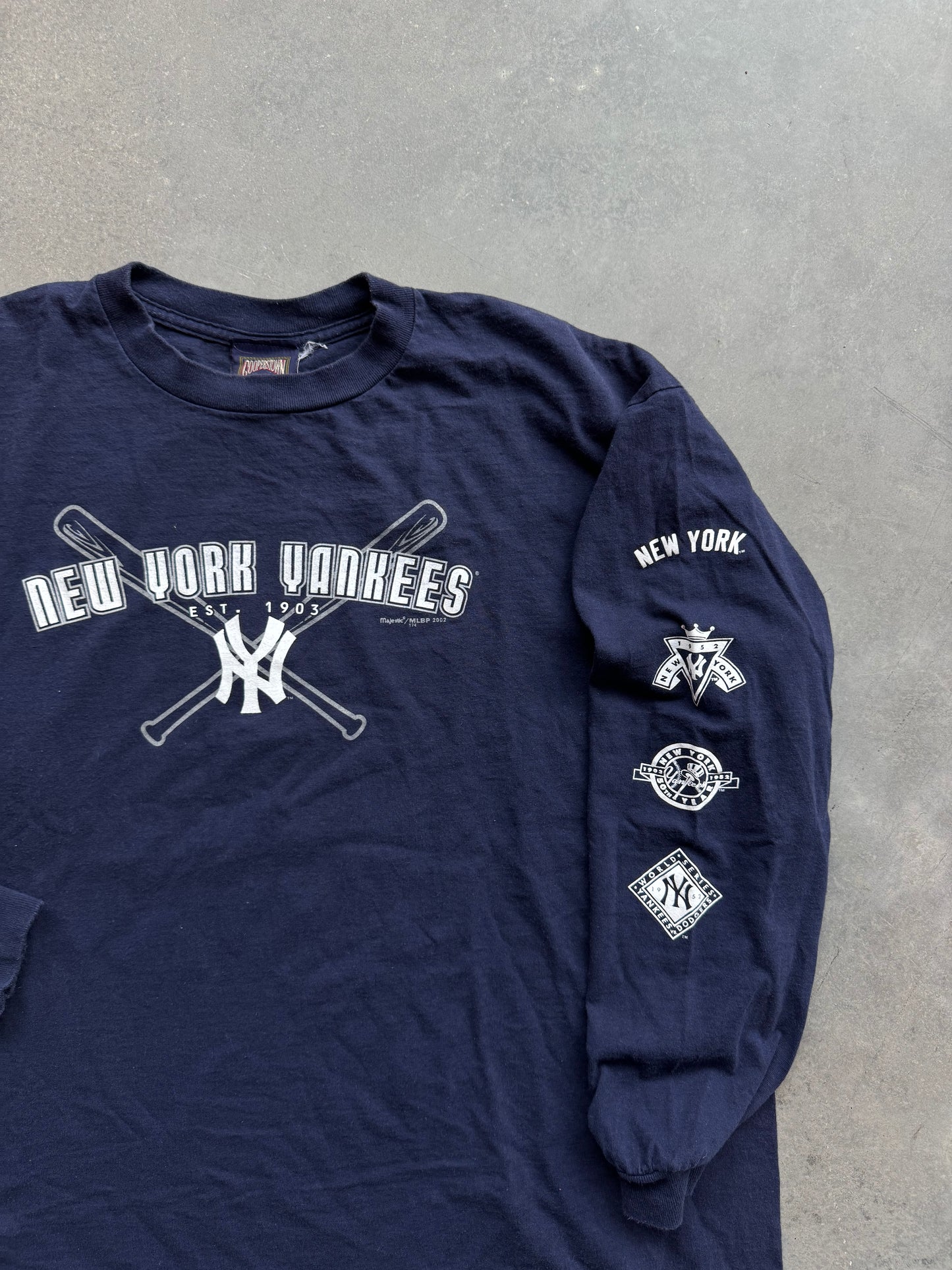 2002 New York Yankees Vintage 50th Anniversary of 1952 World Series Champions MLB Longsleeve Tee (XL)