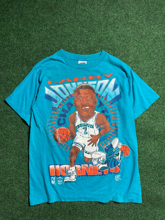 1992 Charlotte Hornets Larry Johnson Vintage Caricature NBA Tee (Medium)