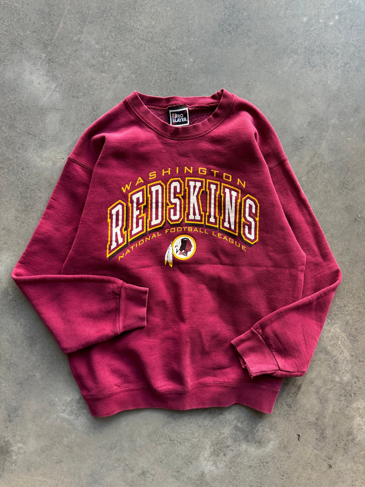 90’s Washington Redskins Vintage Pro Player NFL Crewneck (Small)