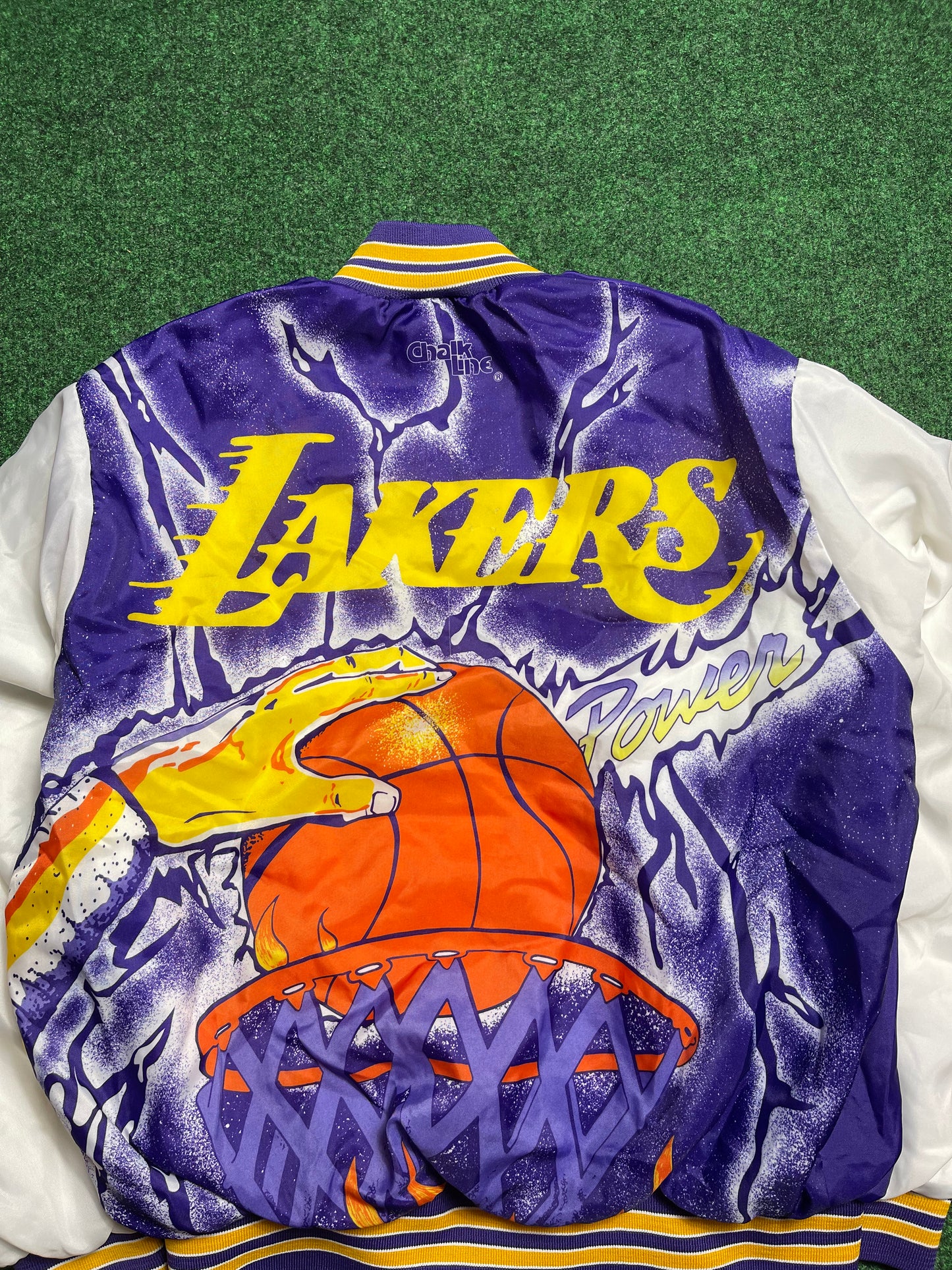 90’s Los Angeles Lakers Vintage Chalkline Fanimation NBA Satin Jacket (Large)