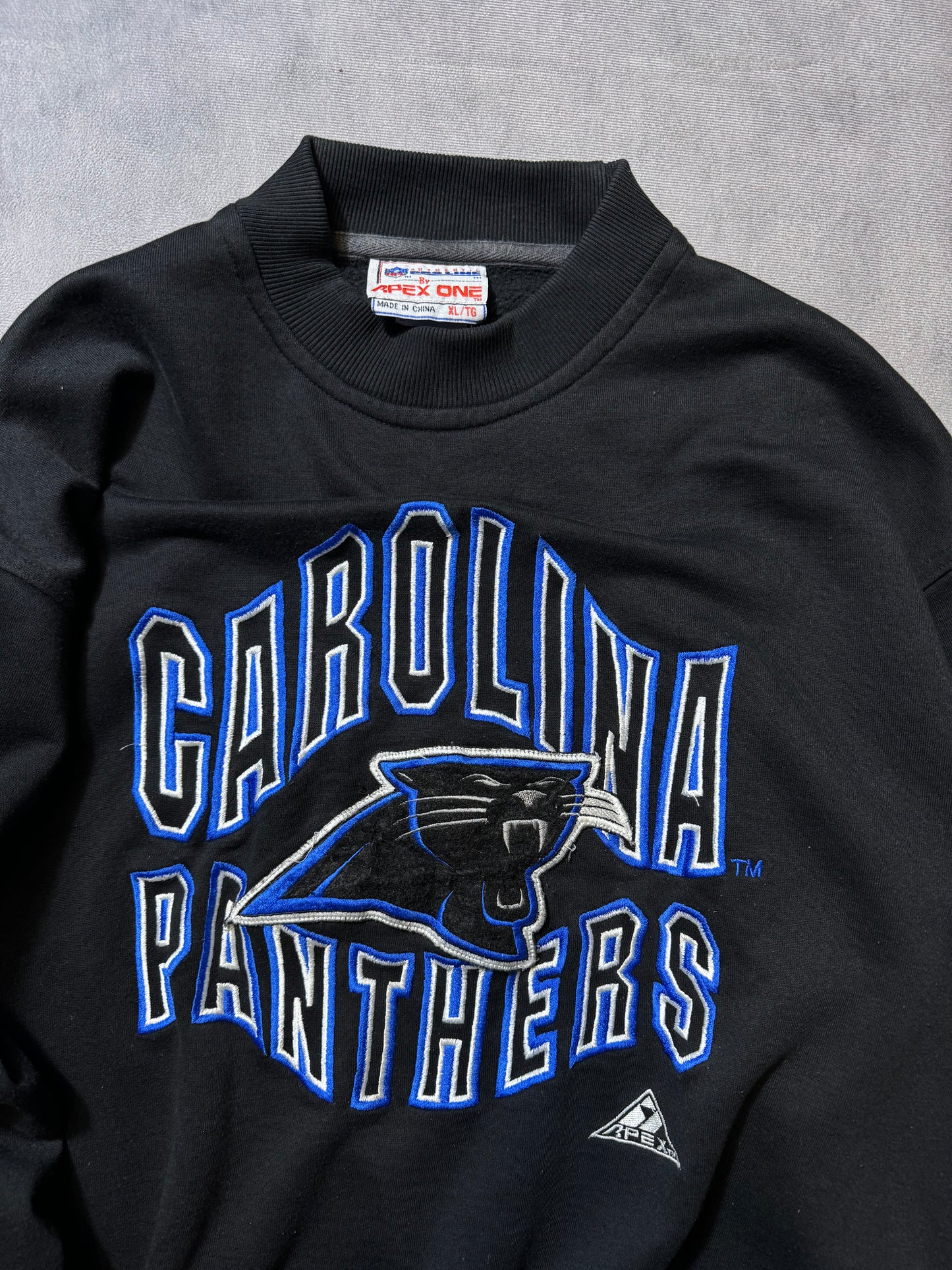 90’s Carolina Panthers Vintage Black Apex One Heavyweight Embroidered Wave Spellout NFL Crewneck (Boxy XL)