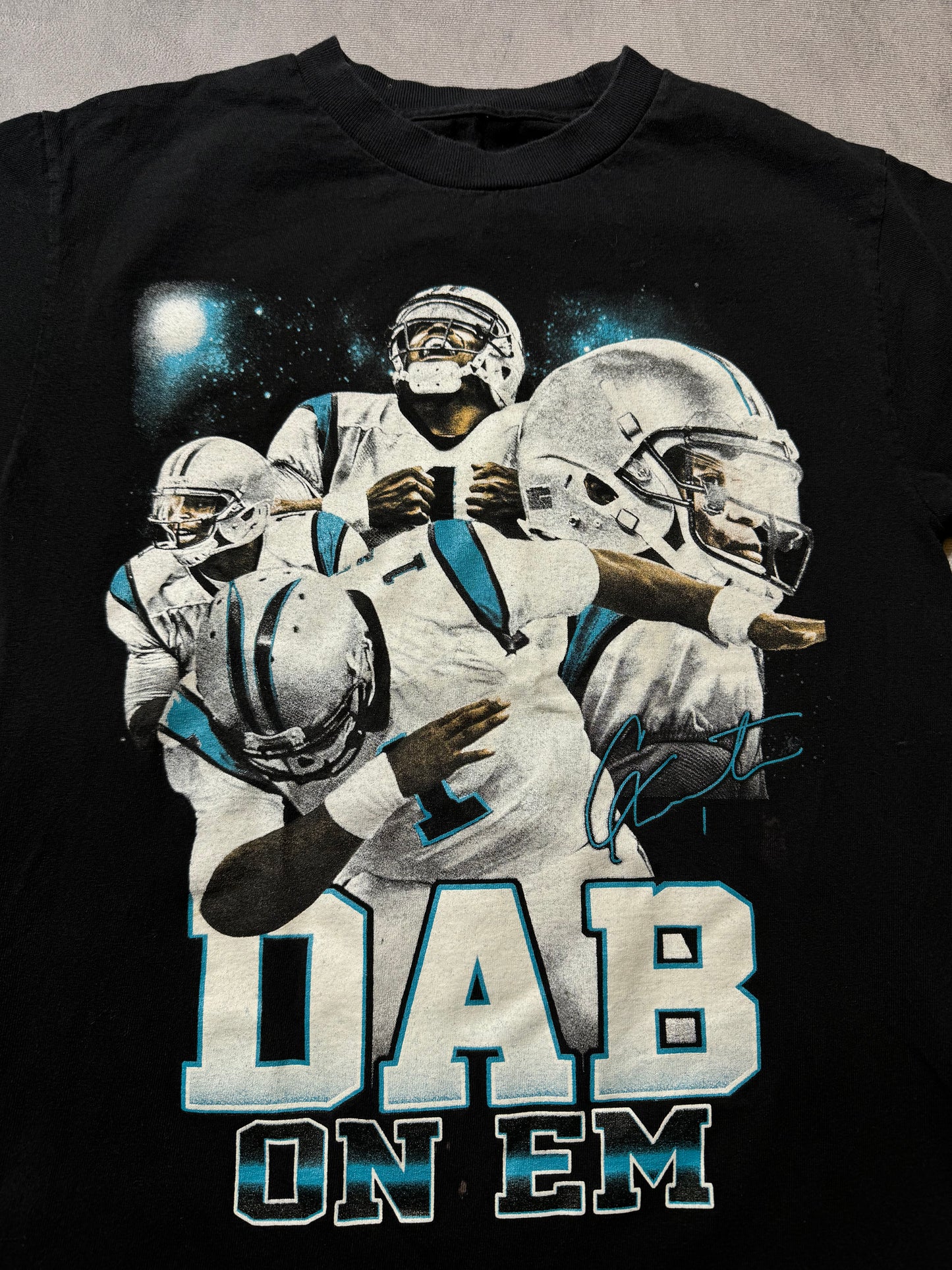 2015 Carolina Panthers Cam Newton Dab On Em NFL Tee (Youth Large)