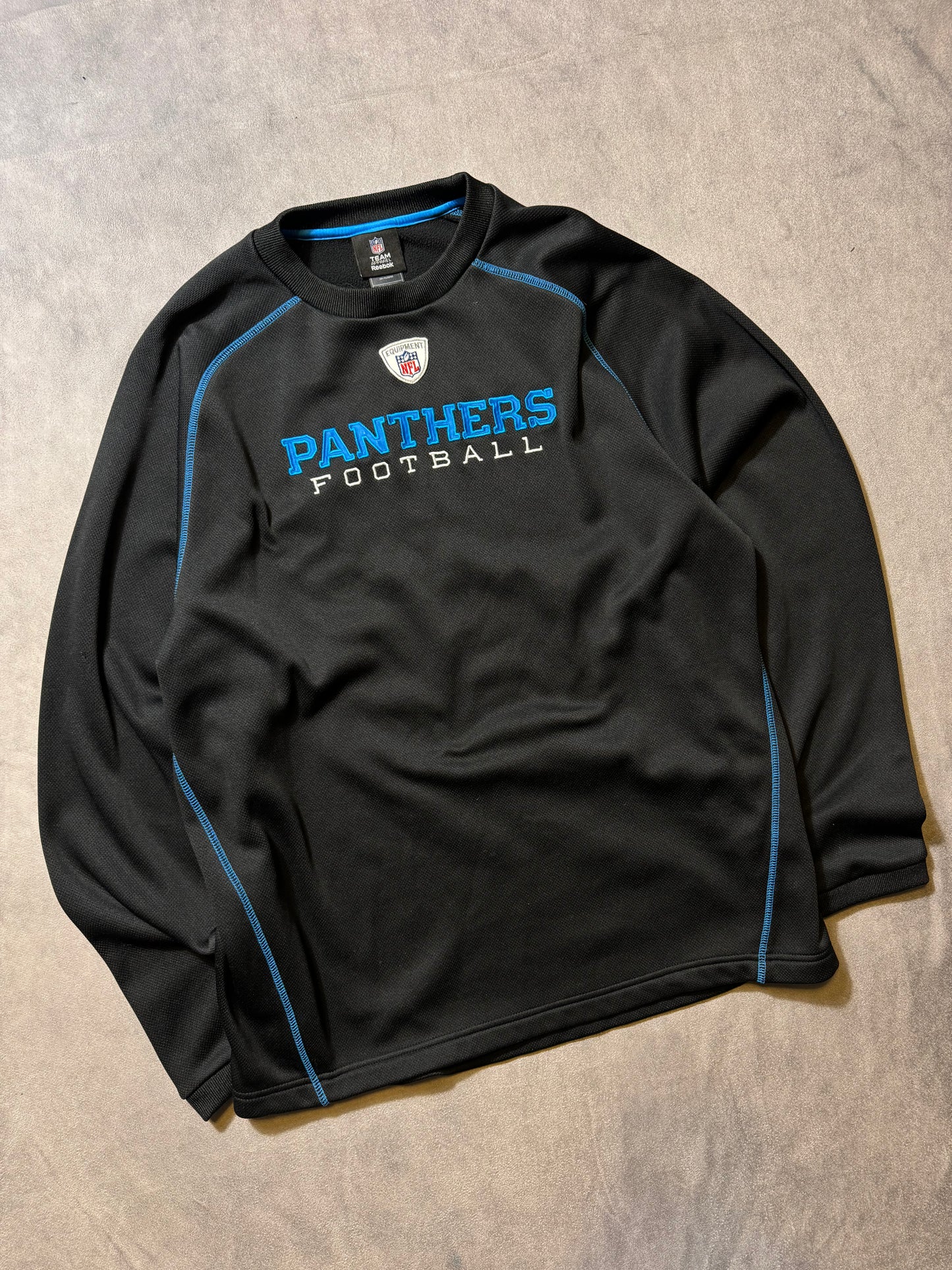00’s Carolina Panthers Football Vintage Black NFL Equipment Sideline Style Embroidered Crewneck (Large)