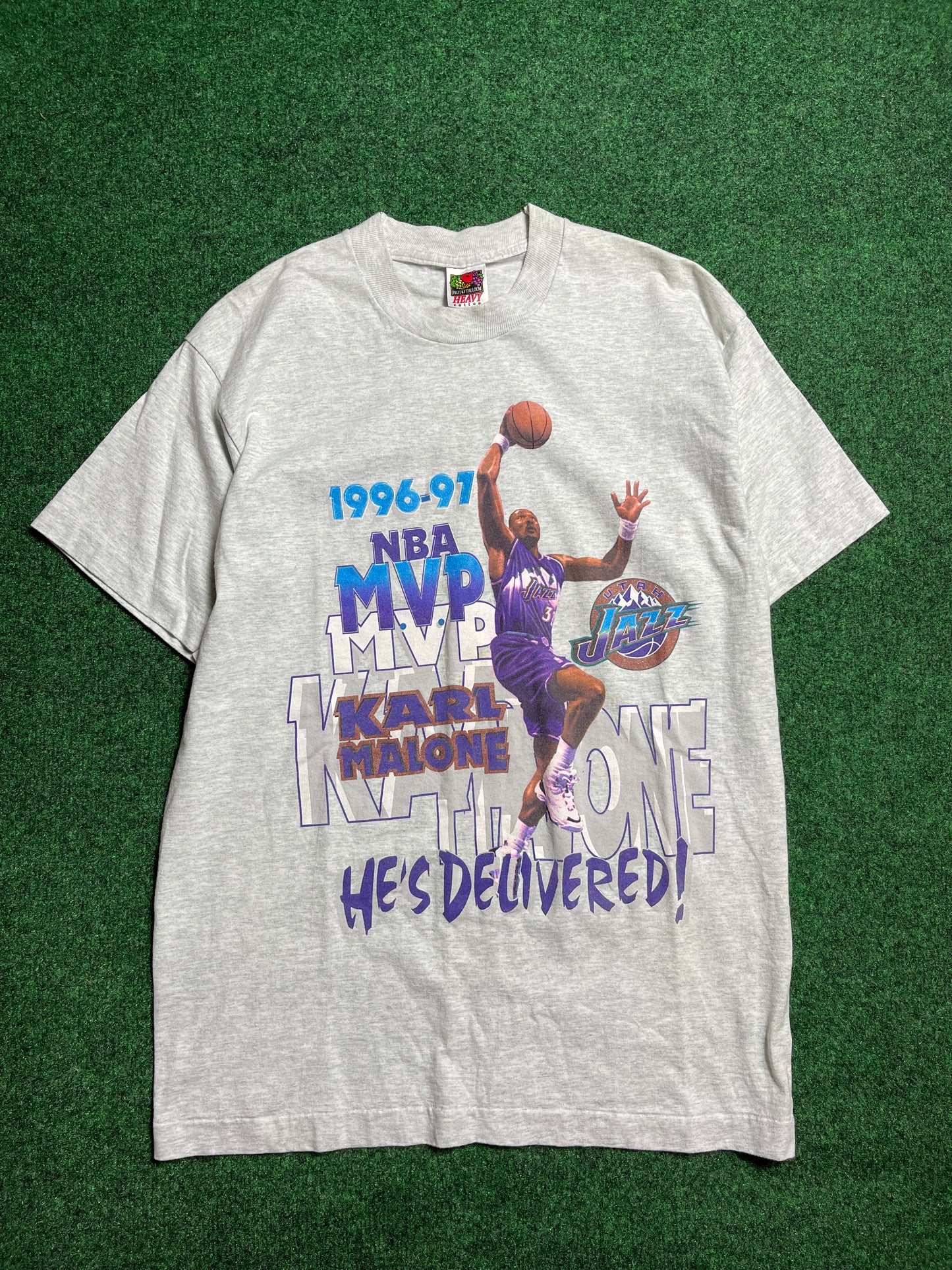 1997 Utah Jazz Karl Malone MVP Vintage NBA Tee (Large)