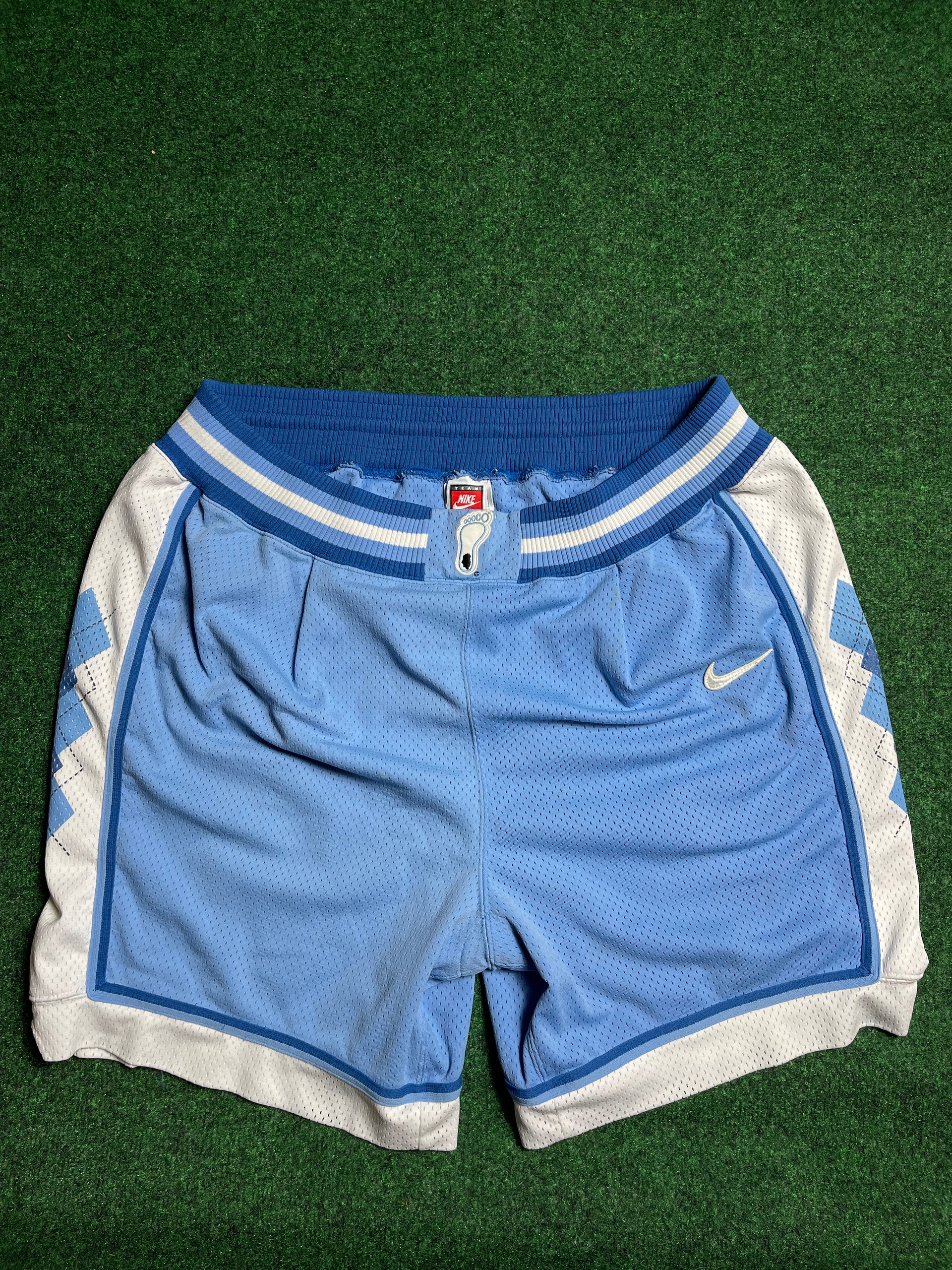 90's UNC North Carolina Tarheels Vintage Nike Heavy Mesh Authentic
