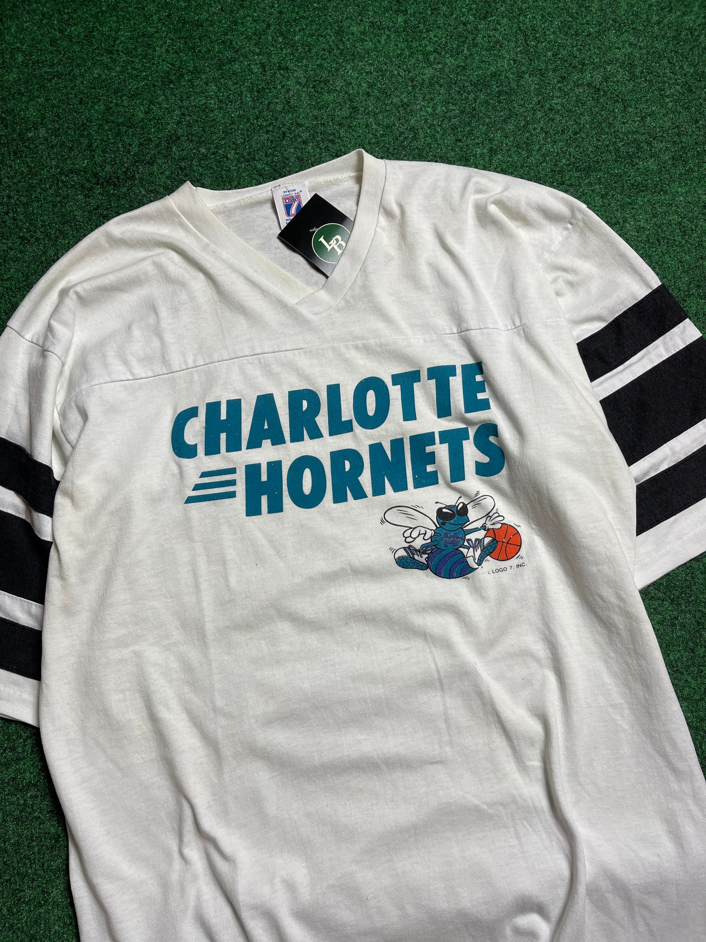 80’s Charlotte Hornets Vintage NBA Tee (Large)